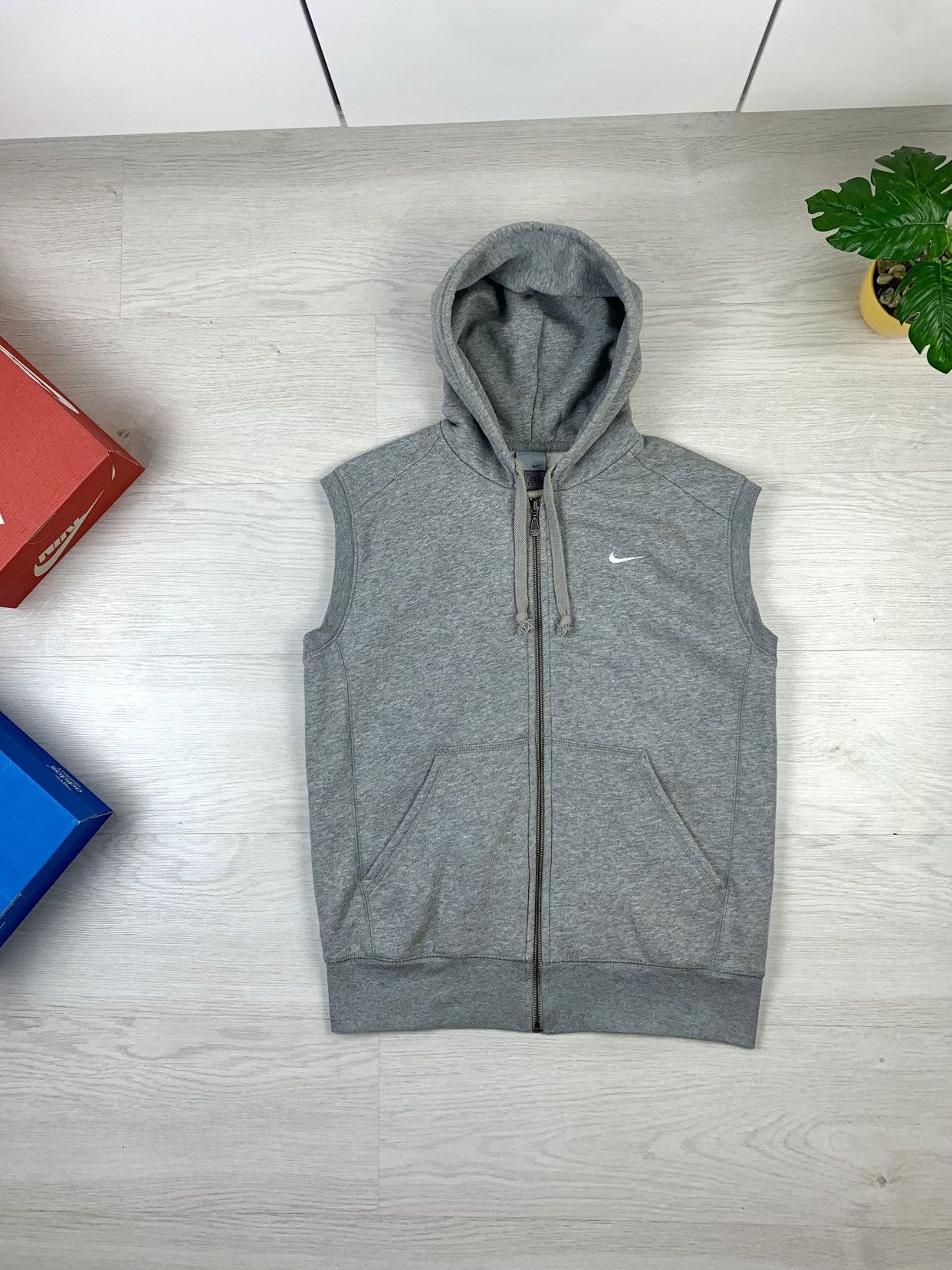 Vintage Nike Vintage Sleeveless Hoodie Zip Jacket Size S Size US S / EU 44-46 / 1 - 1 Thumbnail