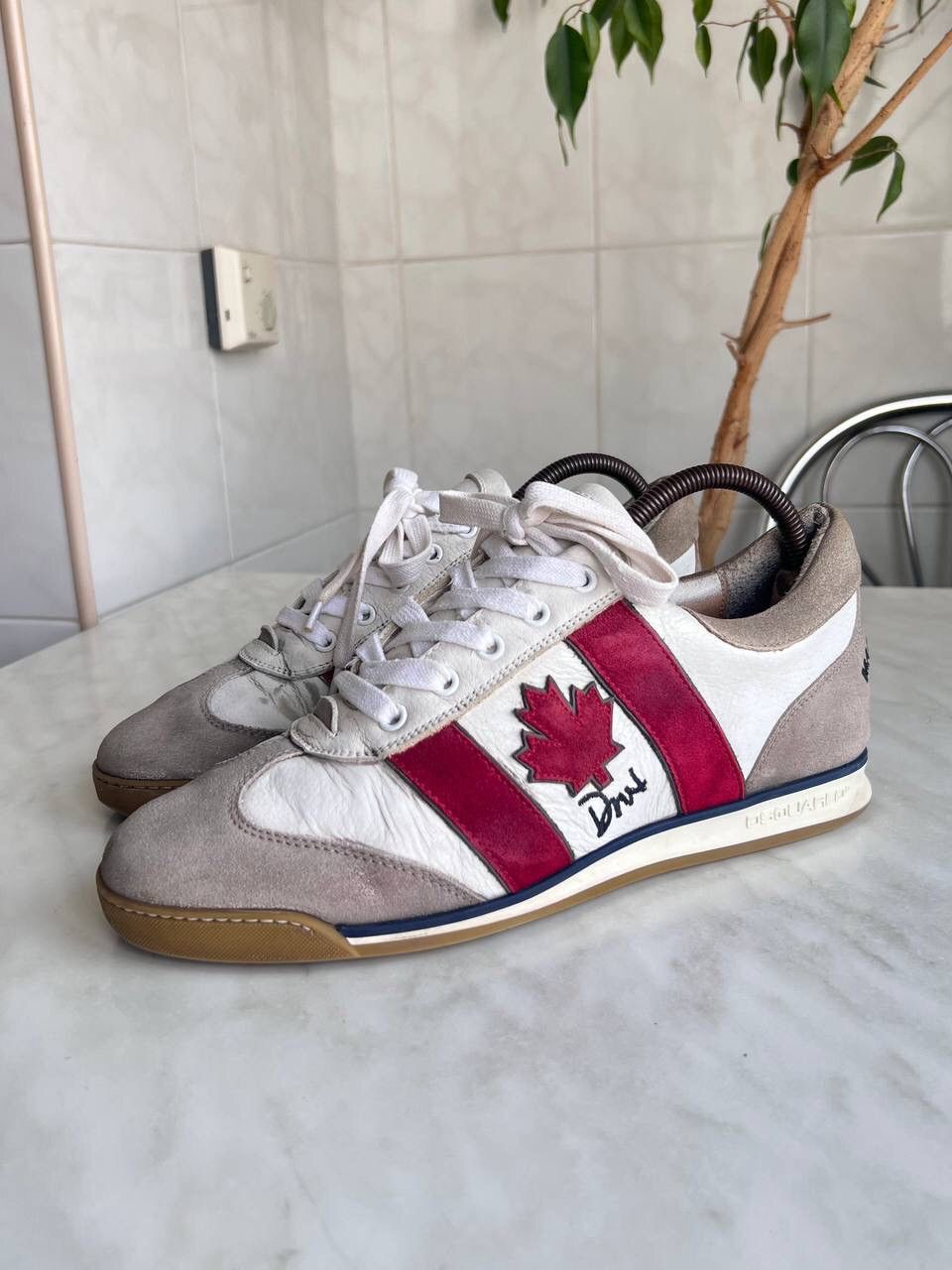 Dsquared2 Sneakers Leather 2000s Made in Italy Shoes size 40