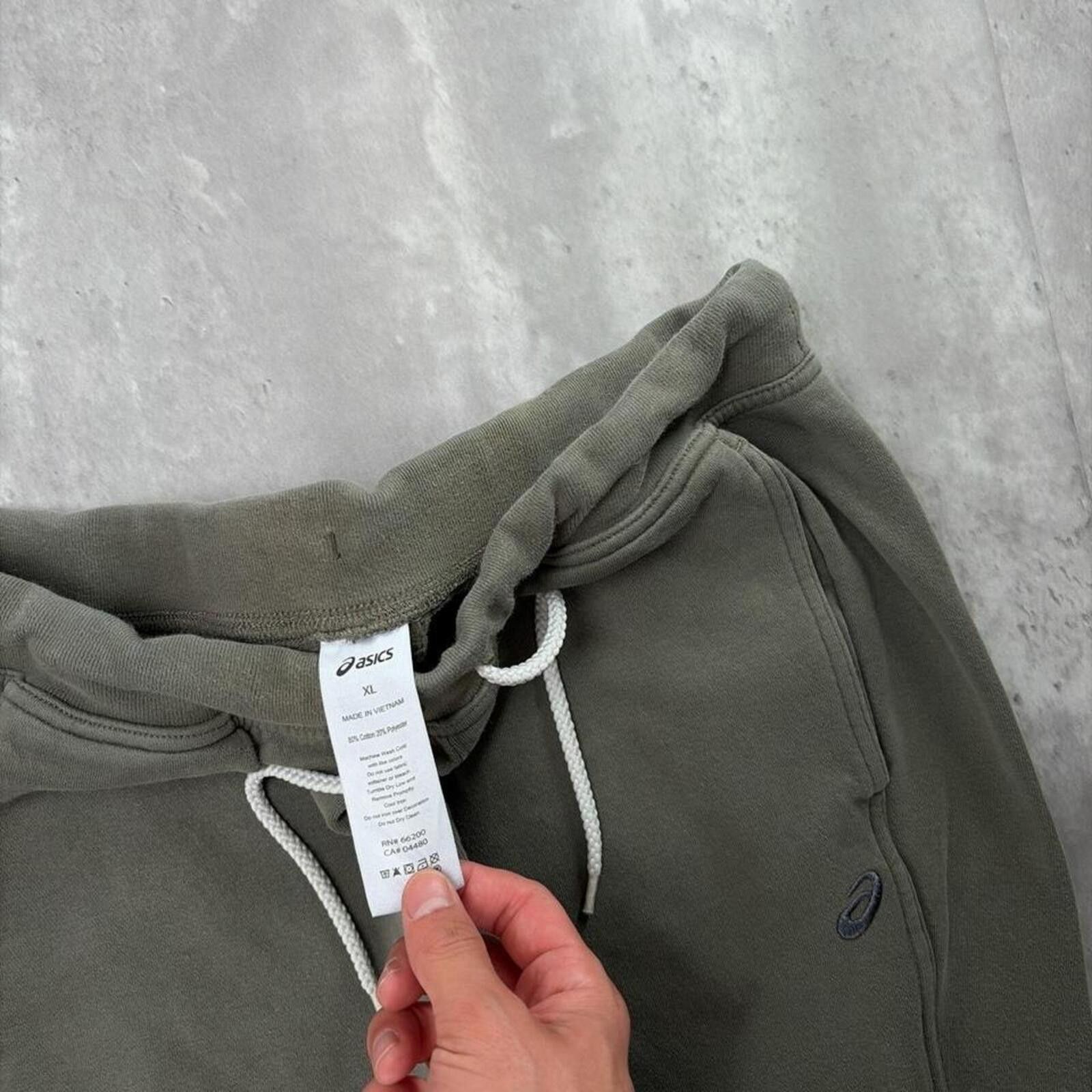 Asics Y2K Olive Green Asics Grunge Cuffed Gym Sweatpants Size US 36 / EU 52 - 5 Thumbnail