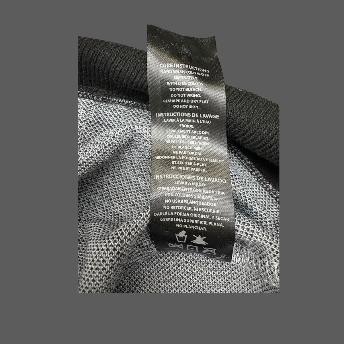 Buffalo David Bitton Buffalo Wyneson Men’s Abstract Black Grey Sweater Sz L Size US L / EU 52-54 / 3 - 17 Thumbnail