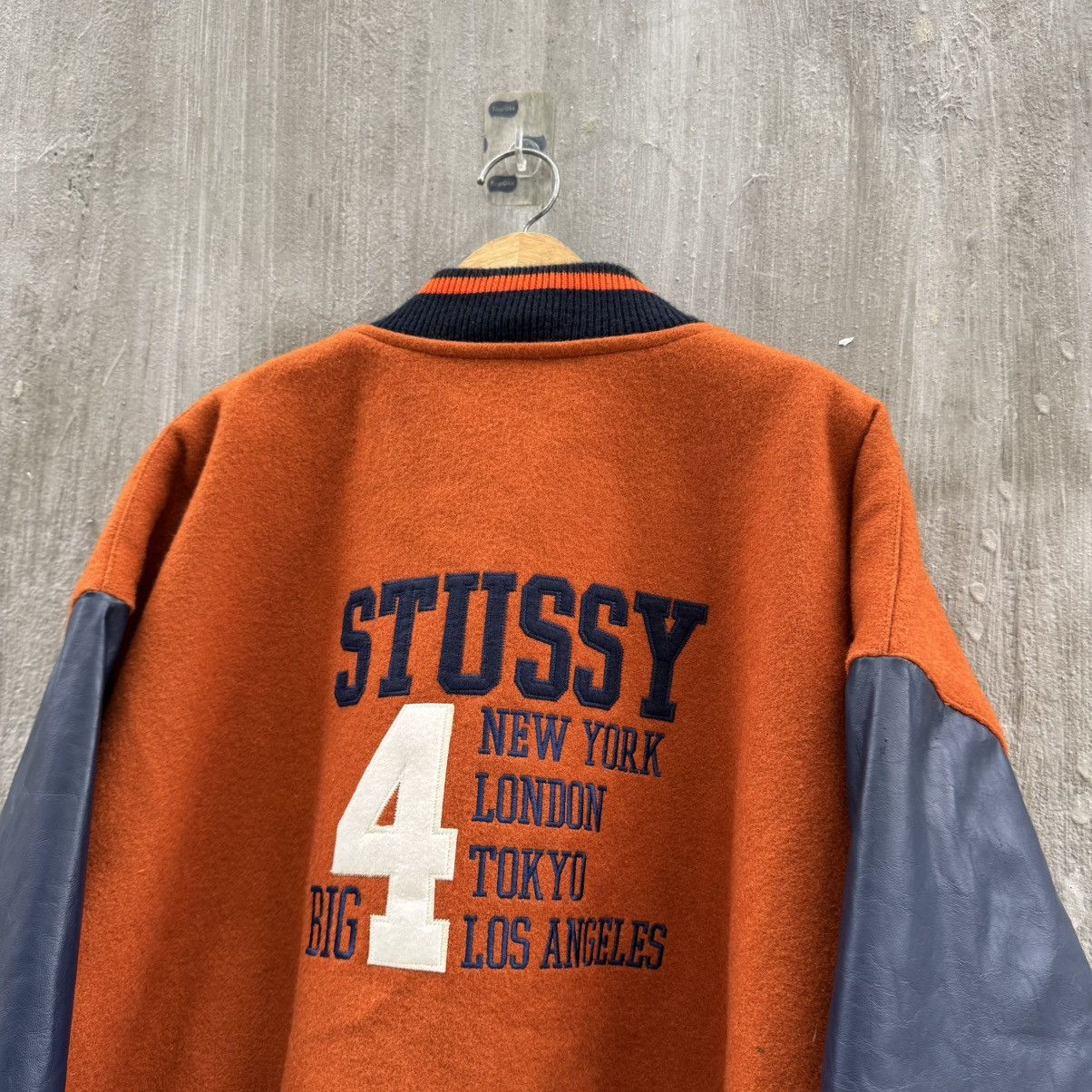 Stussy Varsity Big4 Stussy Vintagae Size US XXL / EU 58 / 5 - 5 Thumbnail