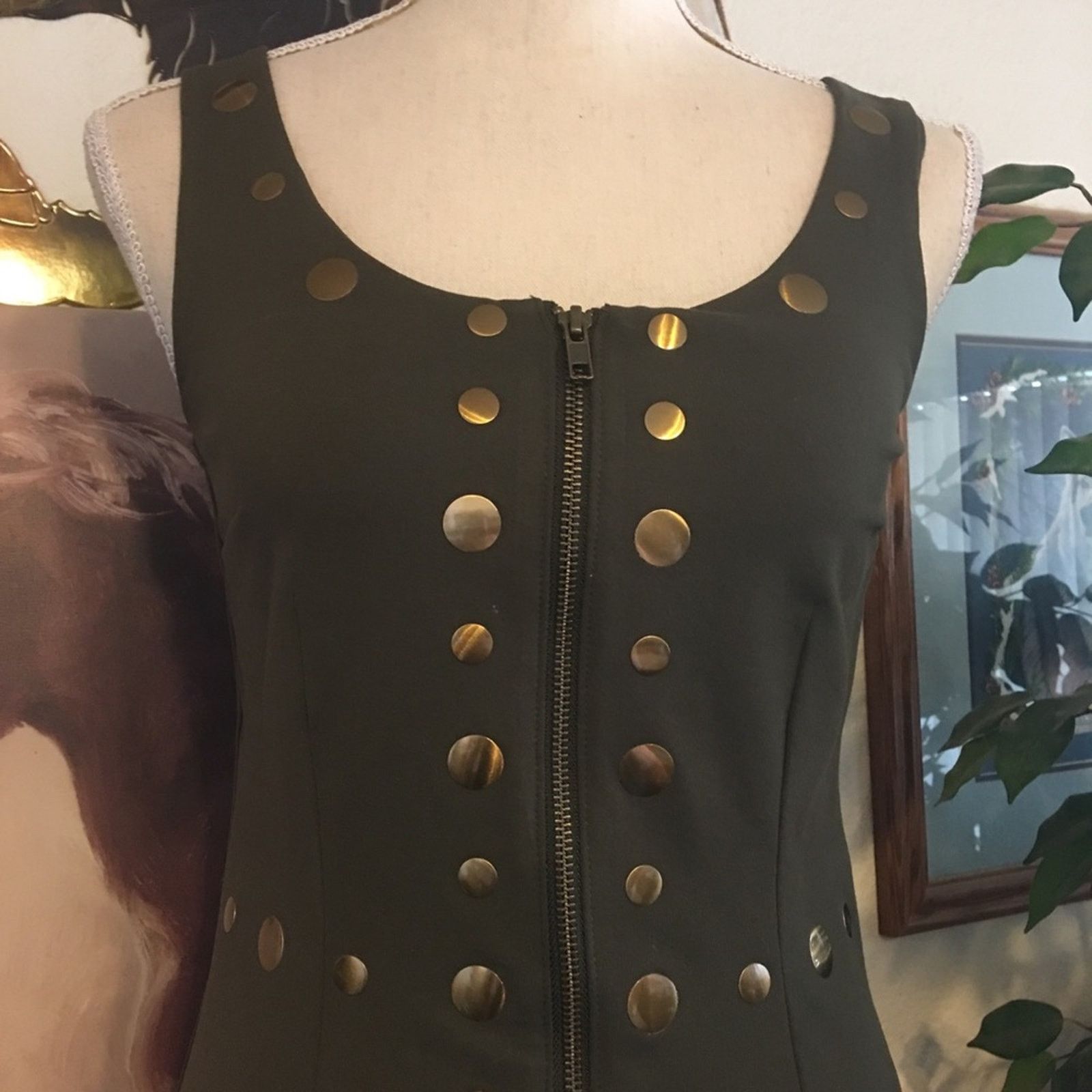 Cynthia Rowley Cynthia Rowley olive green gold medallion dress XS Size XS / US 0-2 / IT 36-38 - 3 Thumbnail
