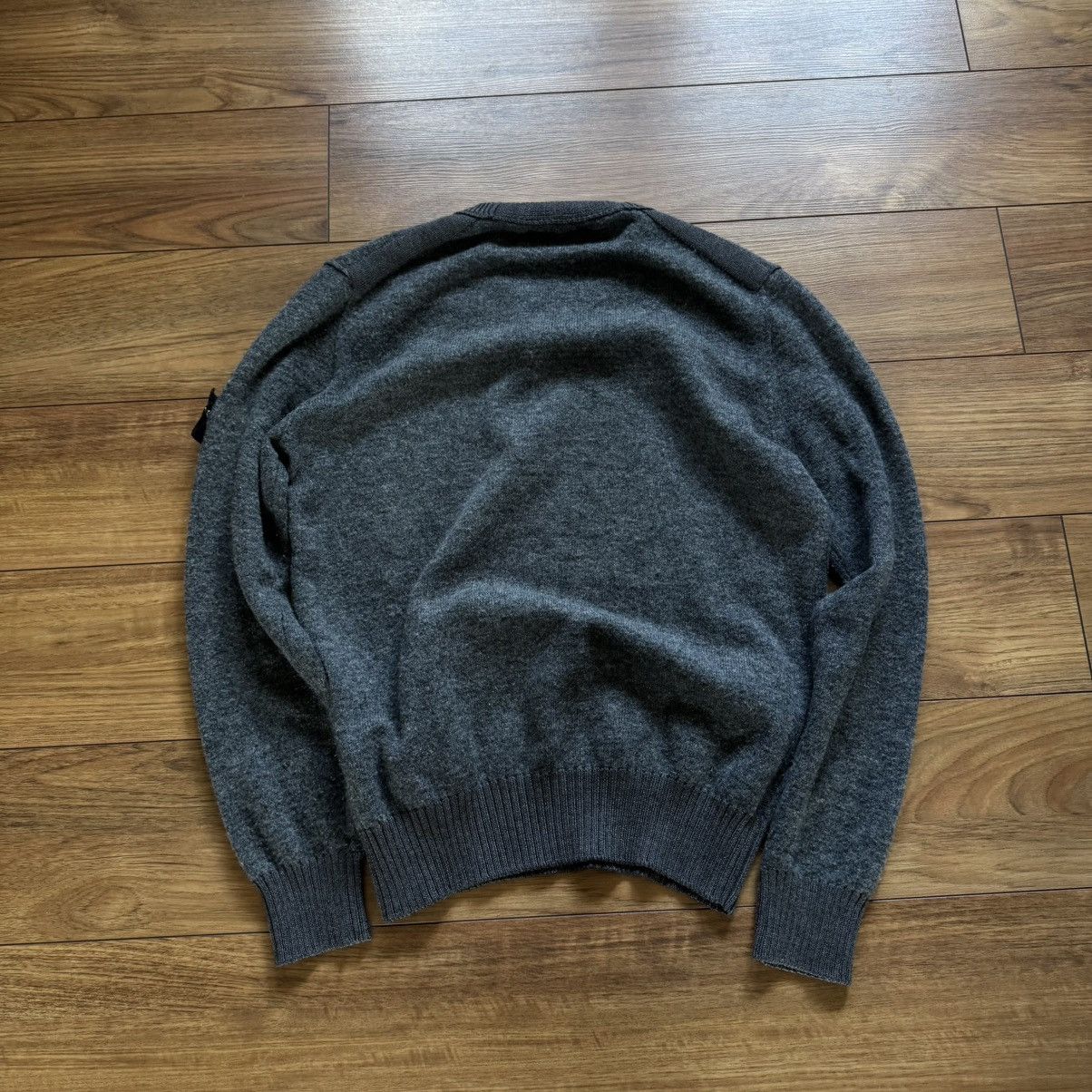 Stone Island Stone Island grey sweater Size US L / EU 52-54 / 3 - 12 Thumbnail