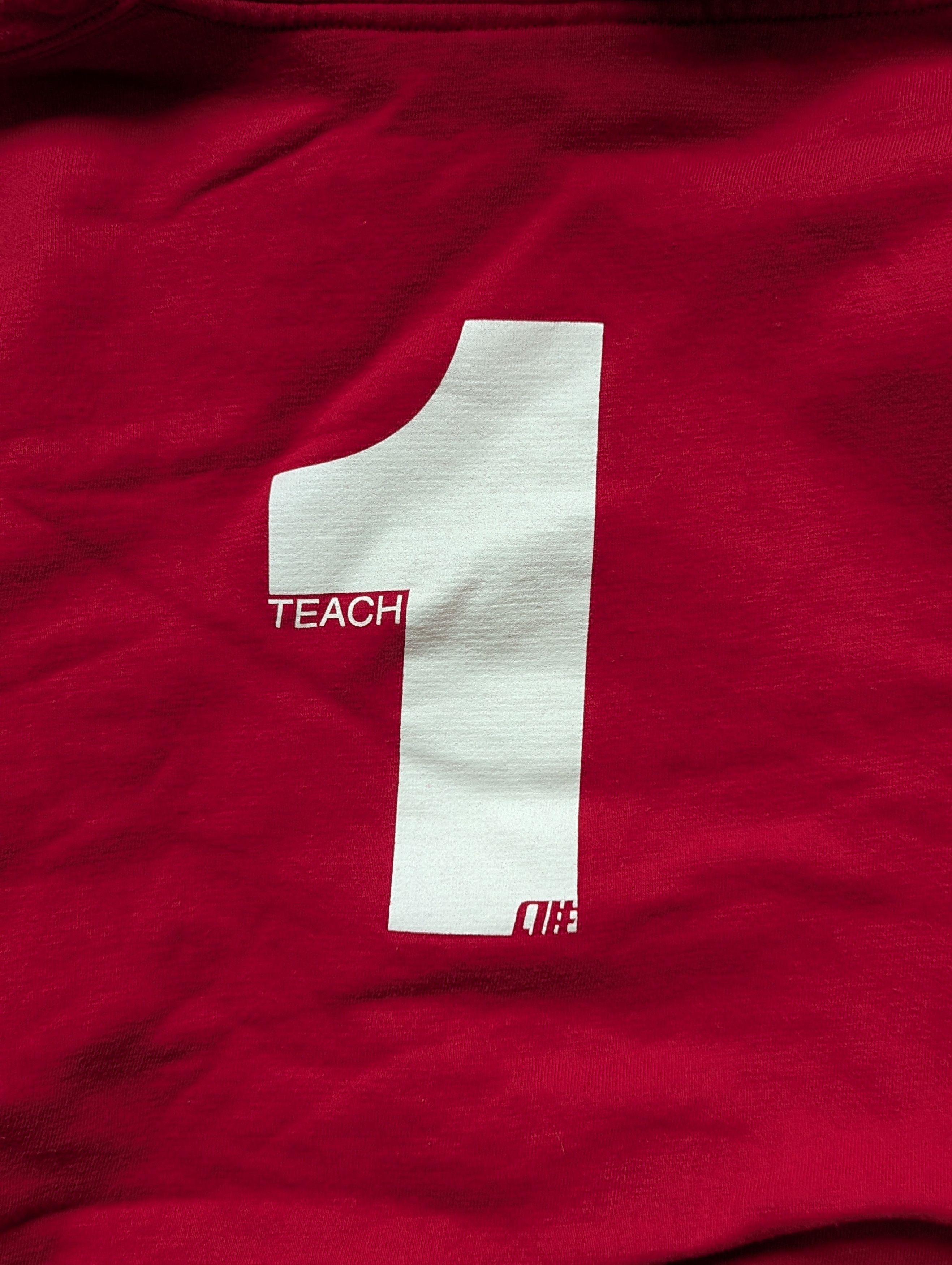 Alphanumeric Alphanumeric Each 1 Teach 1 hoodie in red Size US L / EU 52-54 / 3 - 4 Thumbnail