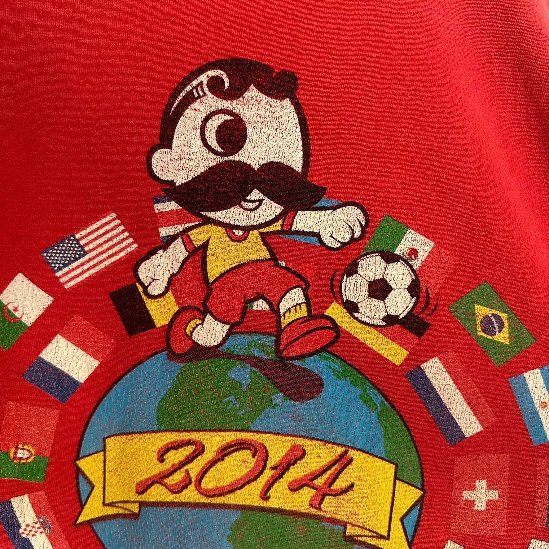 Gildan 2014 FIFA World Cup Soccer T-Shirt Red XL National Flags Foo Size US XL / EU 56 / 4 - 3 Thumbnail