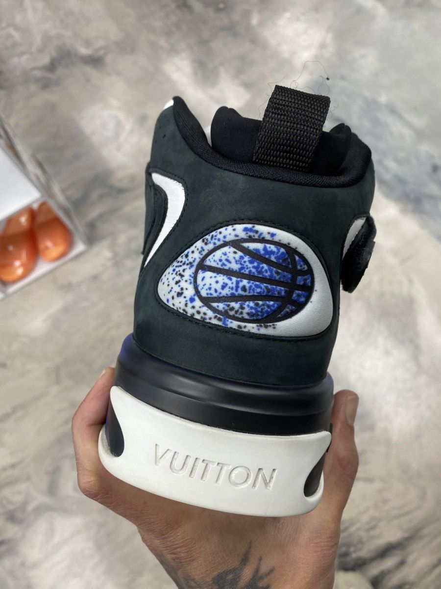 Louis Vuitton LV Trainer 2 black blue suede hi top 9.5 authentic rare Size US 9.5 / EU 42-43 - 7 Thumbnail