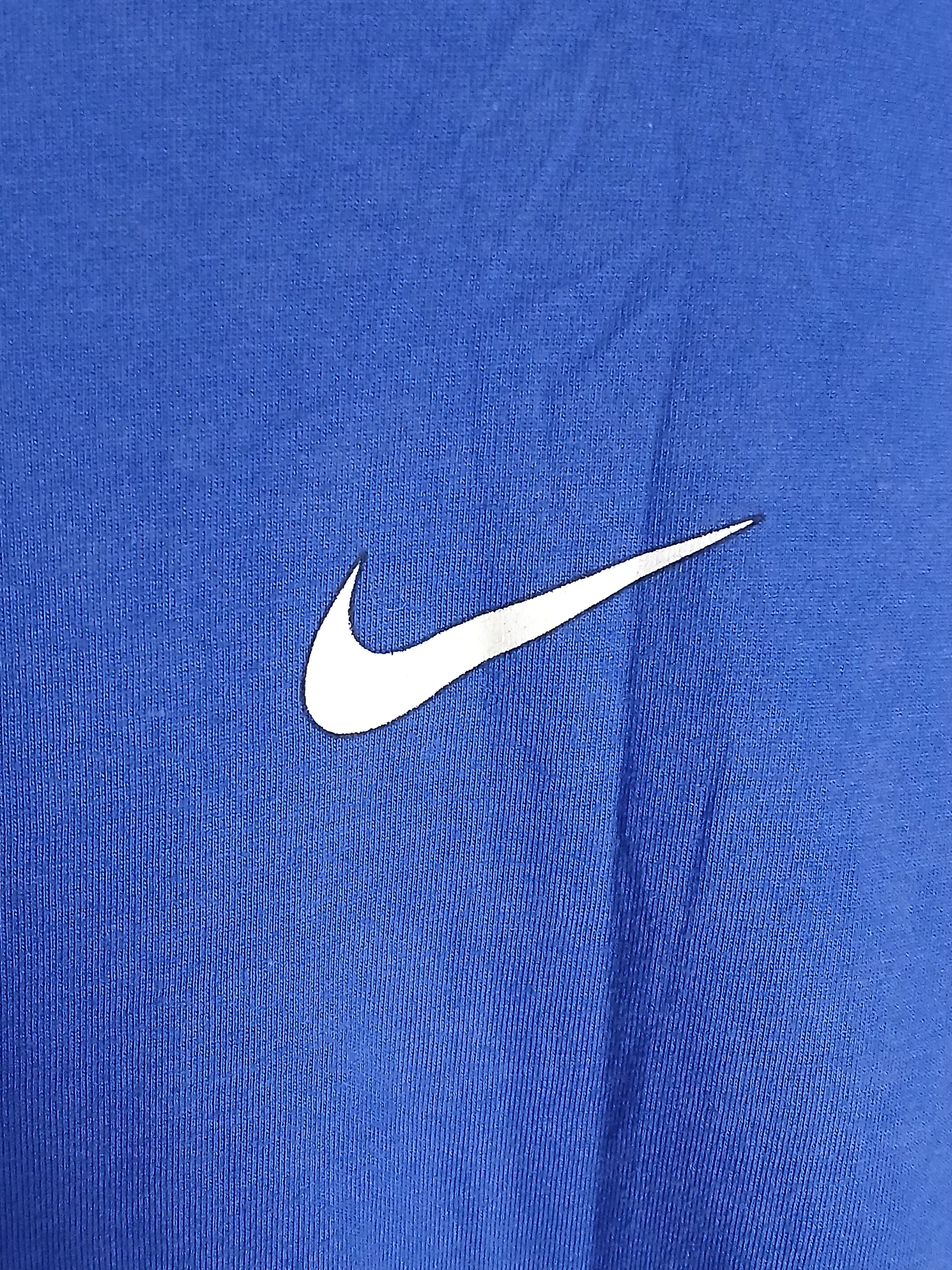 Nike Vintage Nike Brazil Ronaldo T-Shirt Size US M / EU 48-50 / 2 - 5 Thumbnail