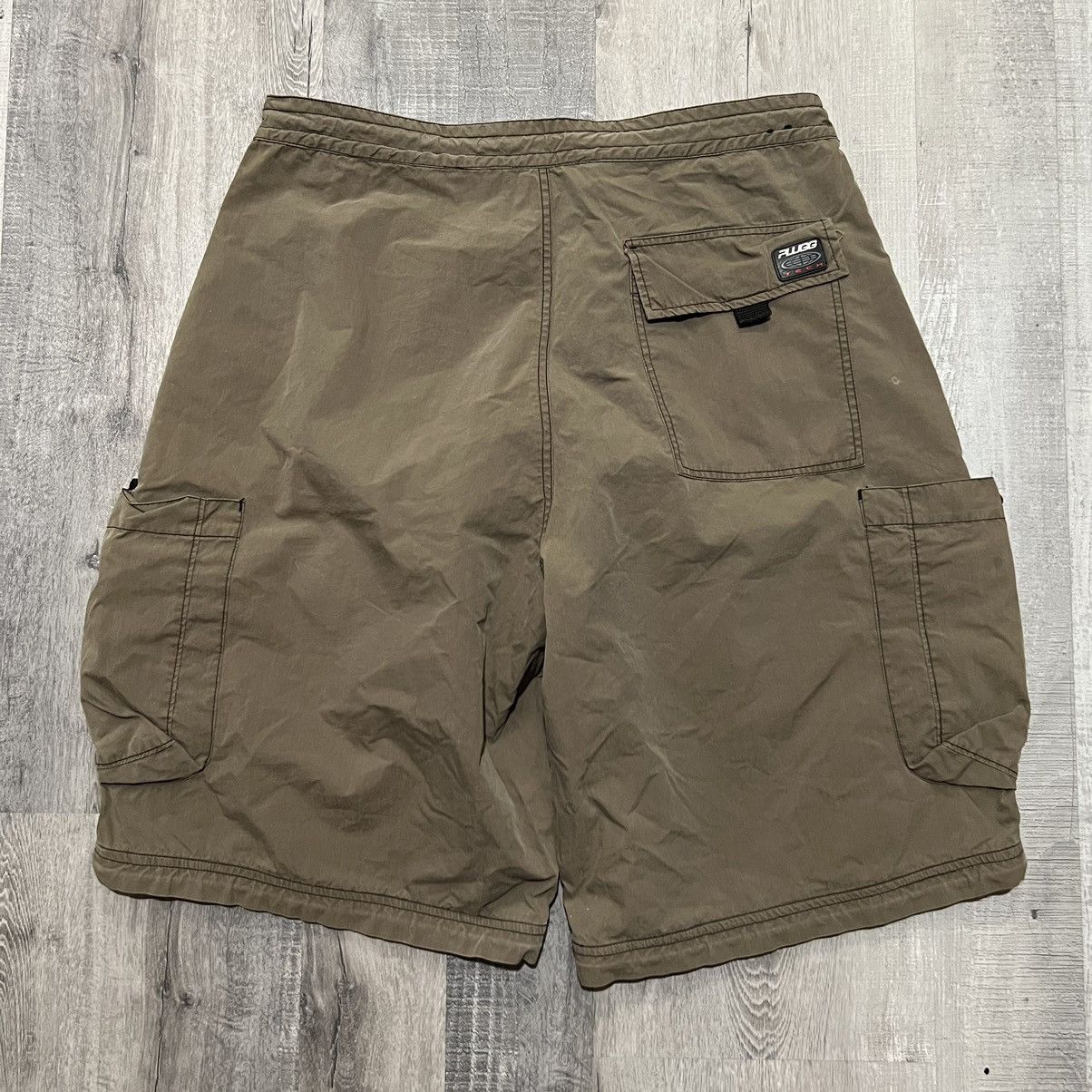 Vintage VTG Plugg Tech Nylon Cargo Shorts Extra Baggy Brown Skater Size US 30 / EU 46 - 2 Thumbnail