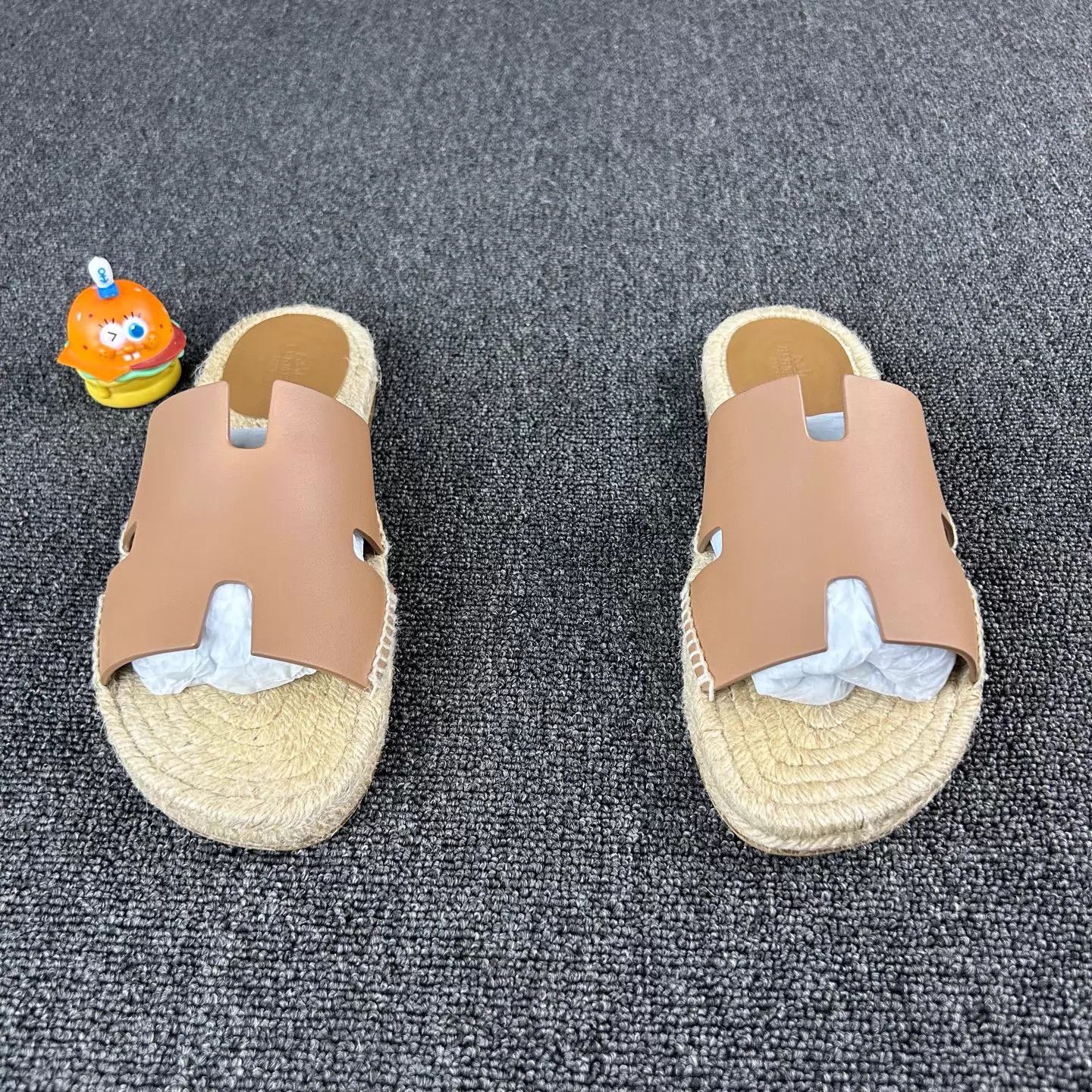 Hermes Hermes Brown Straw Open-Toe Slides 42 Size US 9 / EU 42 - 2 Thumbnail