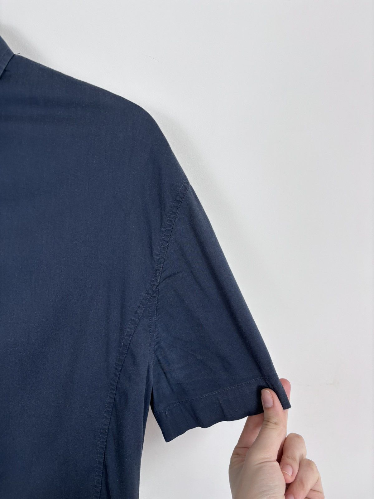 Moschino Vintage Moschino Jeans Men’s Navy Blue Short Sleeve Shirt Size US L / EU 52-54 / 3 - 7 Thumbnail