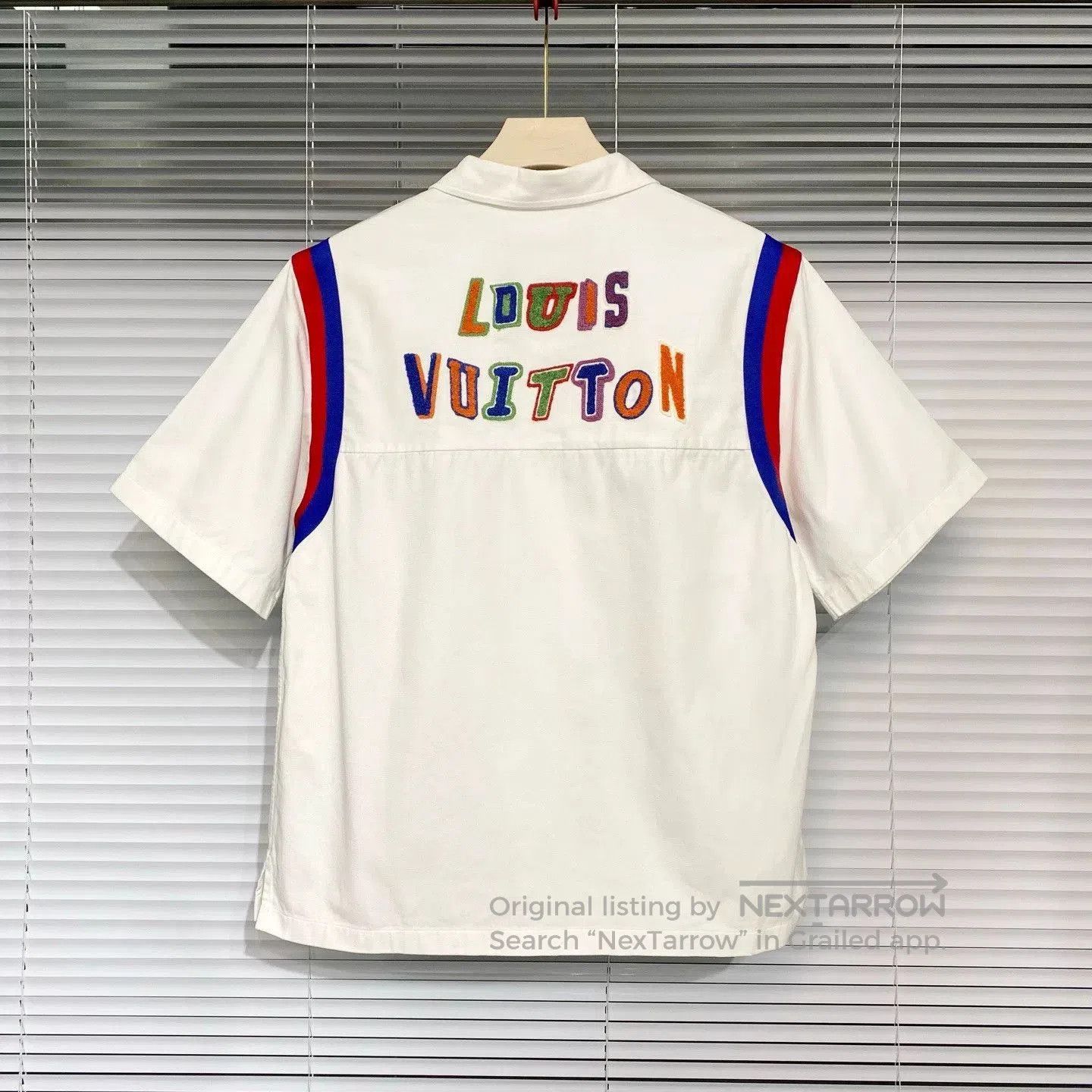 Louis Vuitton LV NBA Collaboration Embroidered Short-Sleeve Shirt. Size US L / EU 52-54 / 3 - 2 Thumbnail
