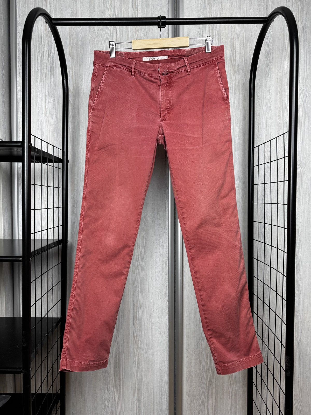 L.B.M. 1911 L.B.M. 1911 stone washed treatment chino casual pants Size US 32 / EU 48 - 1 Thumbnail