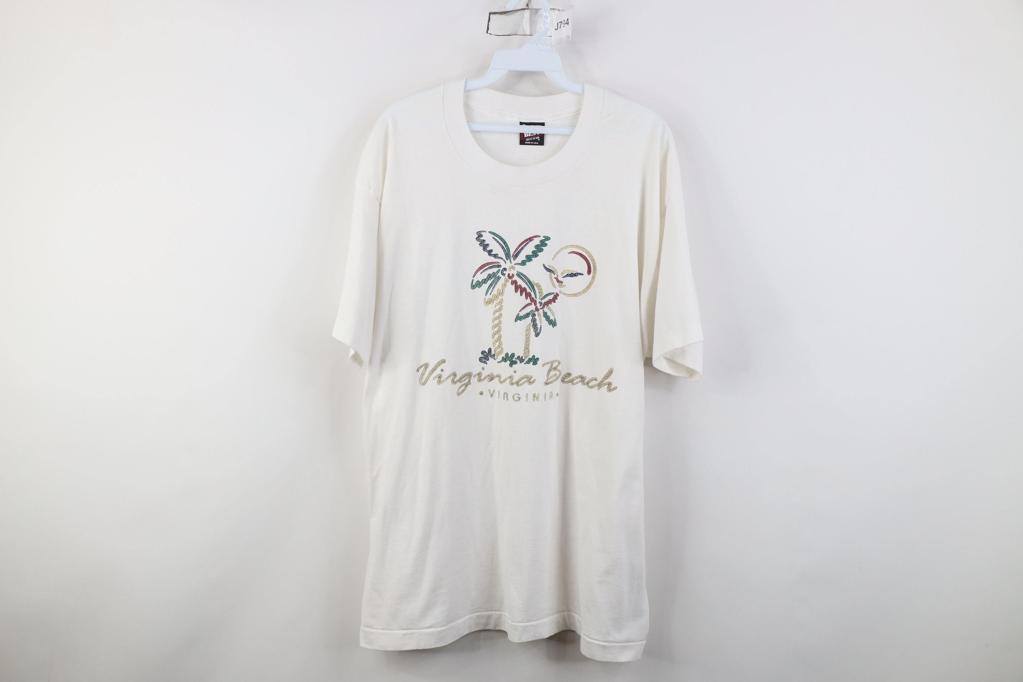 Vintage Vintage 90s Streetwear Virginia Beach Palm Tree T-Shirt USA Size US XL / EU 56 / 4 - 1 Thumbnail