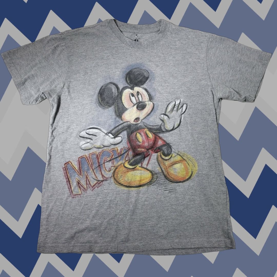 Disney VINTAGE Disney Mickey Mouse T-Shirt Gray Short Sleeve Mens XL Size L? Size US XL / EU 56 / 4 - 1 Thumbnail