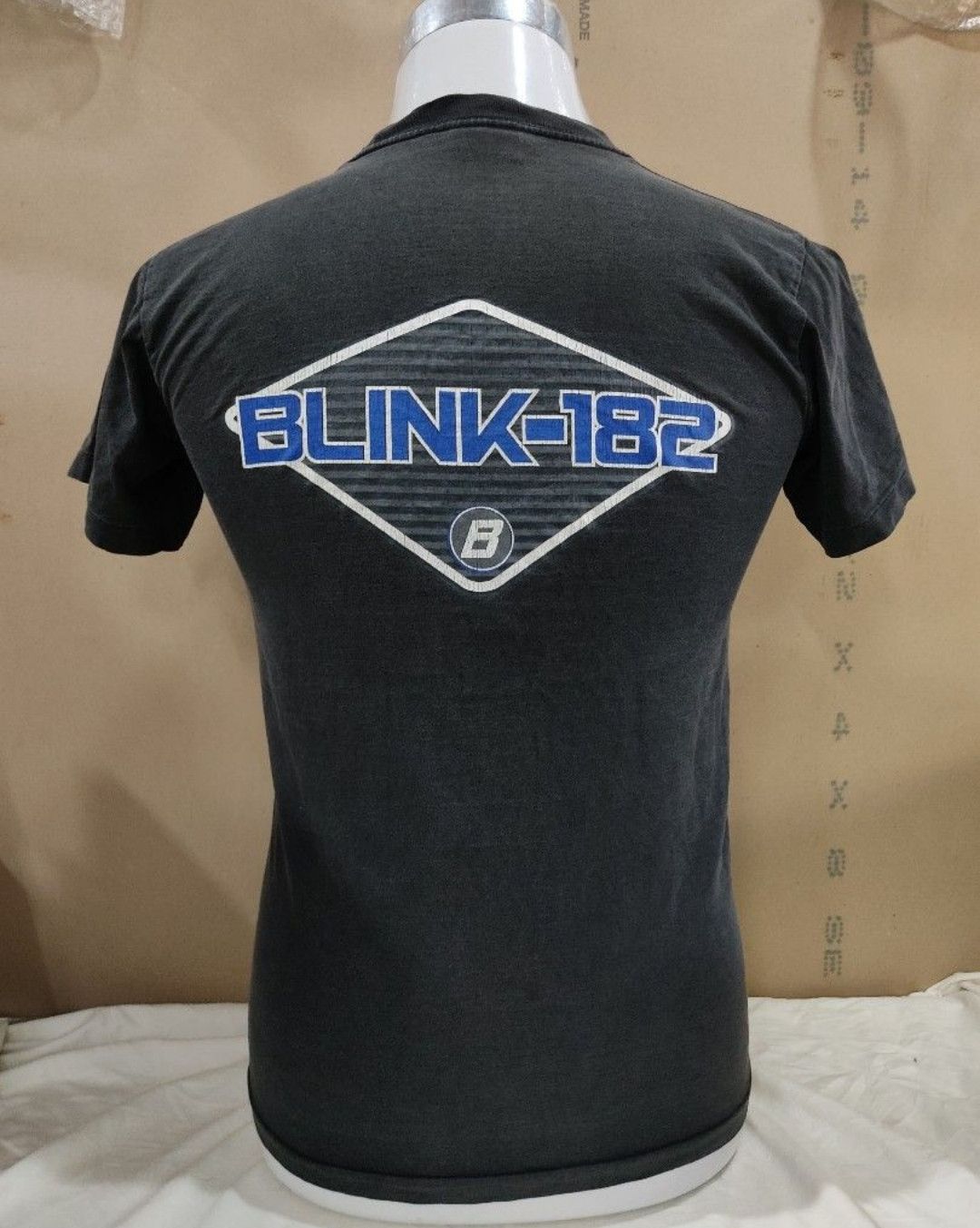 Band Tees Vintage Blink 182 t-shirt Size US S / EU 44-46 / 1 - 2 Thumbnail