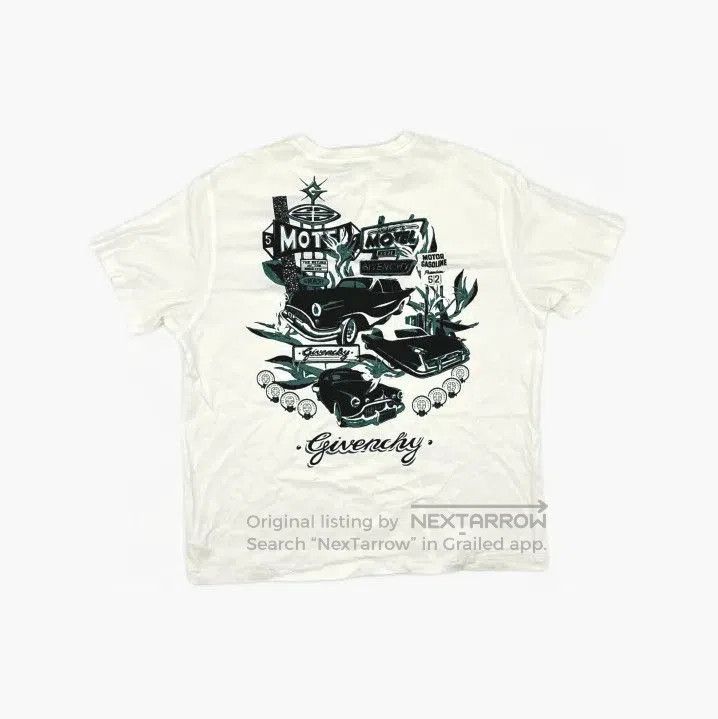 Givenchy Givenchy Men's Car Floral Print Short-Sleeve T-Shirt. Size US S / EU 44-46 / 1 - 3 Thumbnail