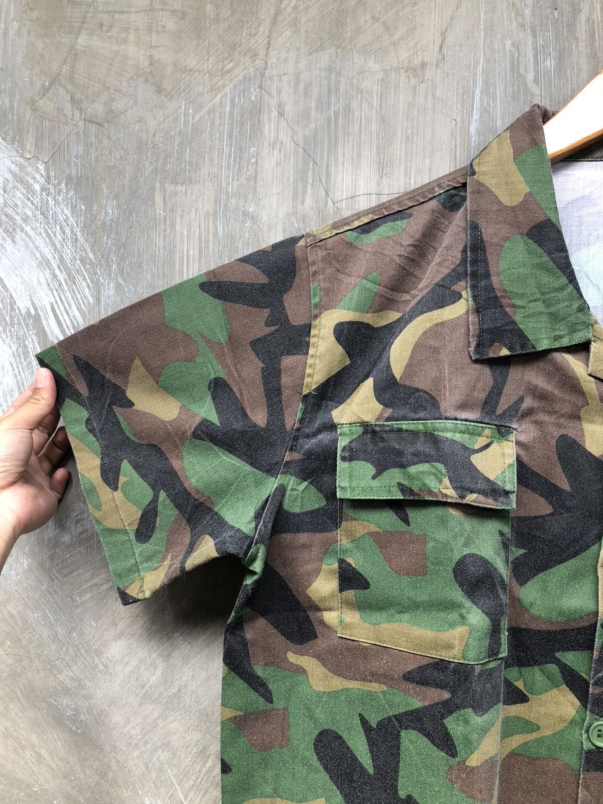 Japanese Brand Unknown - Army Men Button Up Shirt Size US L / EU 52-54 / 3 - 4 Thumbnail