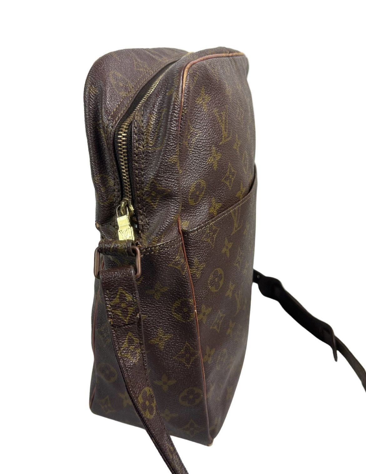 Louis Vuitton Louis Vuitton Monogram Crossbody Bag Size ONE SIZE - 5 Thumbnail