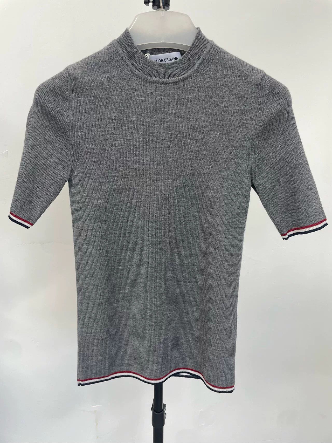Thom Browne thom browne classic lightweight wool half-sleeve Size US M / EU 48-50 / 2 - 1 Thumbnail