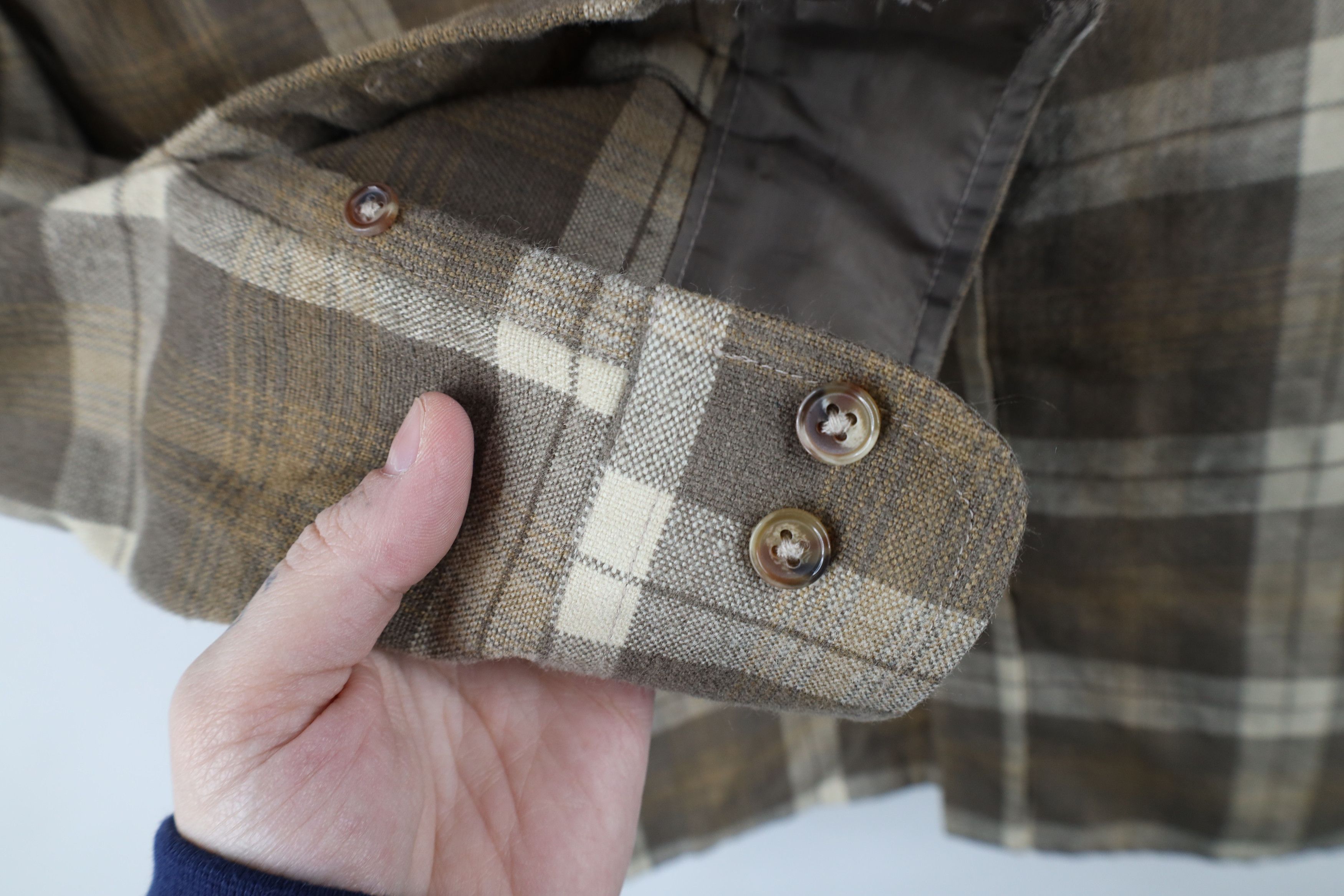 Vintage Vintage 90s Streetwear Pocket Collared Button Shirt Plaid Size US M / EU 48-50 / 2 - 4 Thumbnail