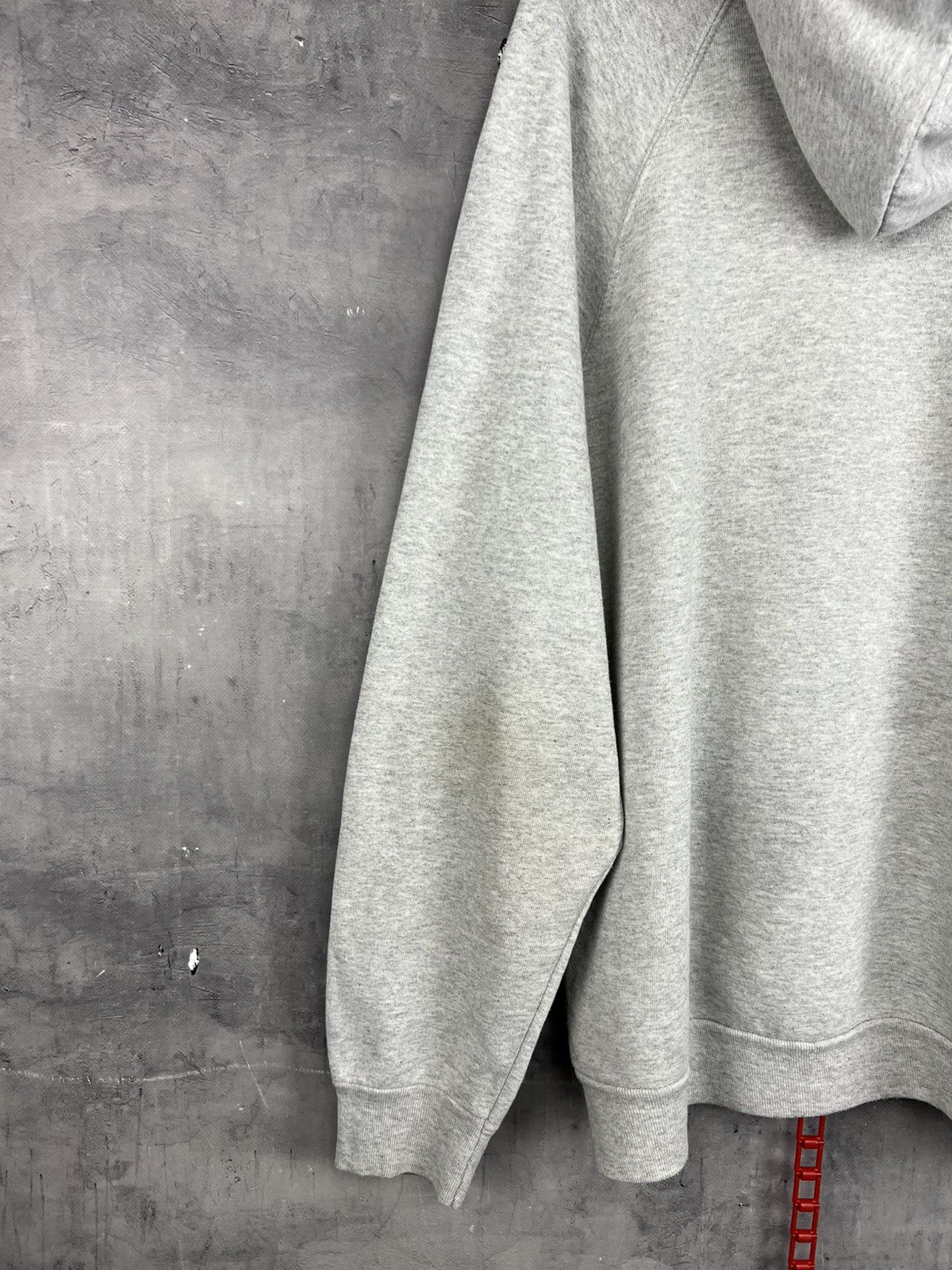 Rap Tees Vintage 90s Conart World Wide Big Logo Hoodie Size Xl Size US XL / EU 56 / 4 - 11 Thumbnail
