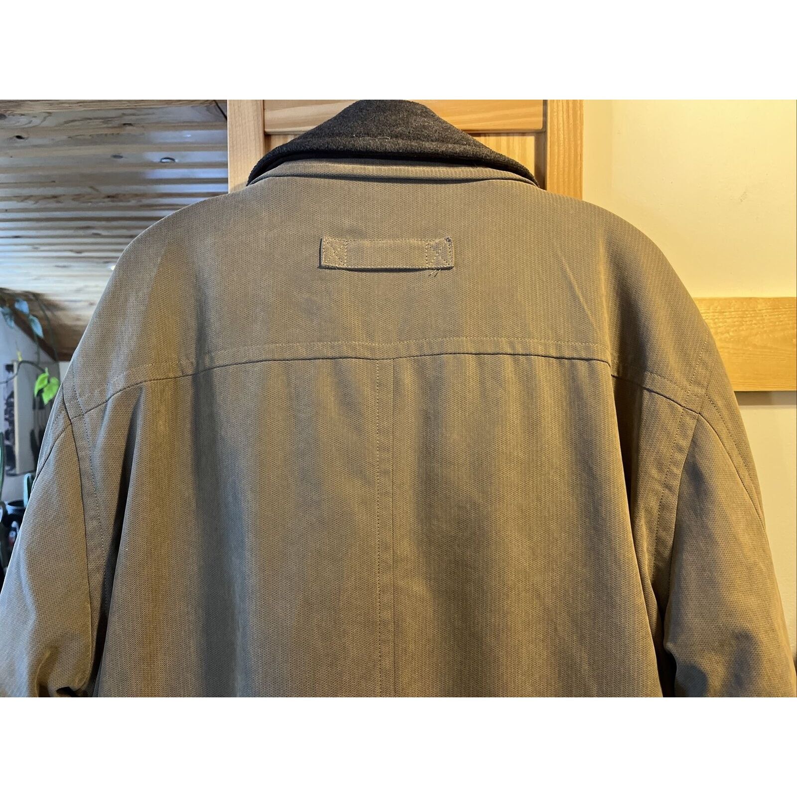 Roundtree & Yorke Roundtree & Yorke Outdoors Mens L Gray Lined Polyester Coat Size US L / EU 52-54 / 3 - 18 Thumbnail