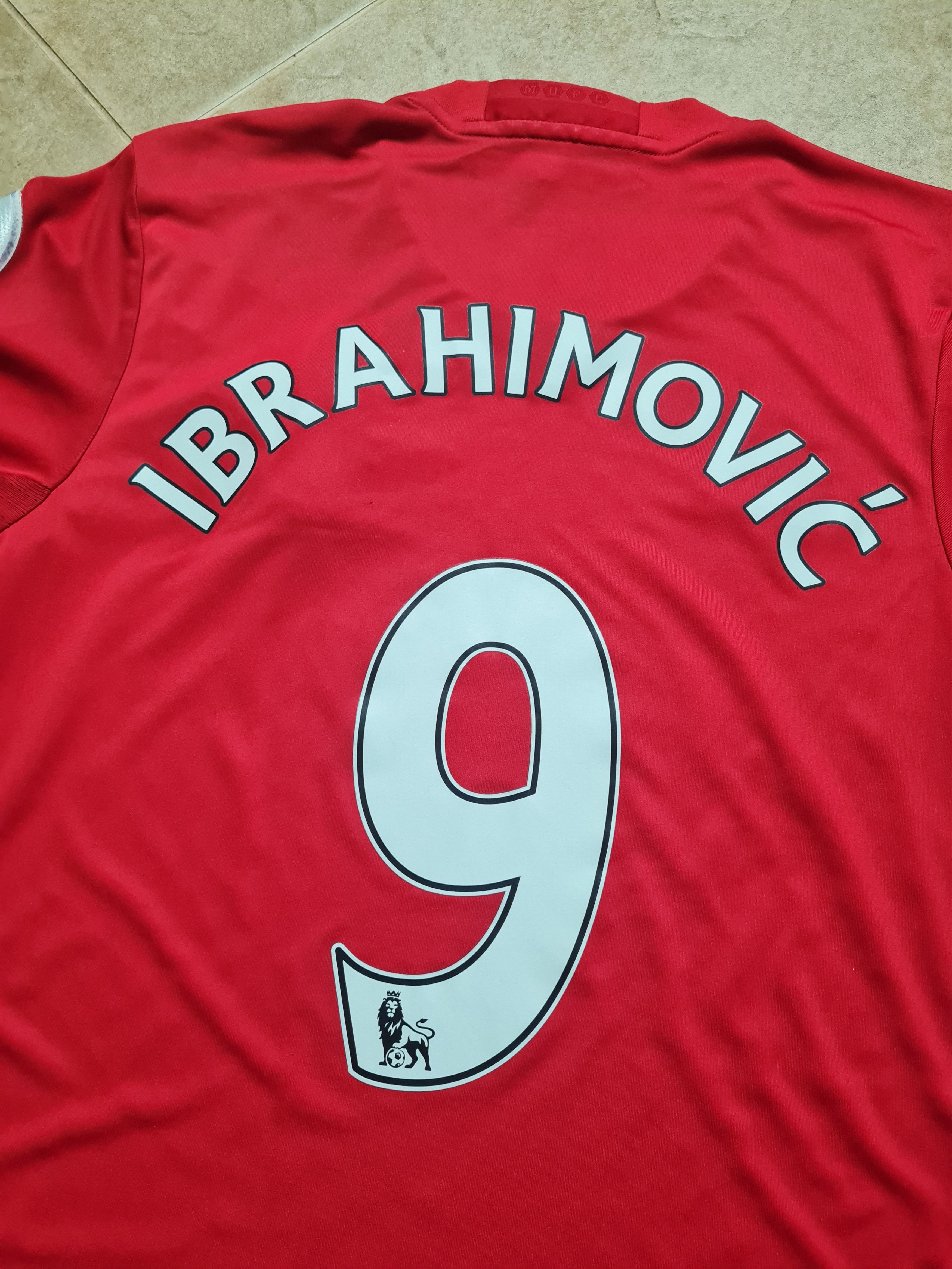 Adidas Manchester United Soccer Shirt 2016/17Adidas #9 Ibrahimovic Size US M / EU 48-50 / 2 - 19 Thumbnail