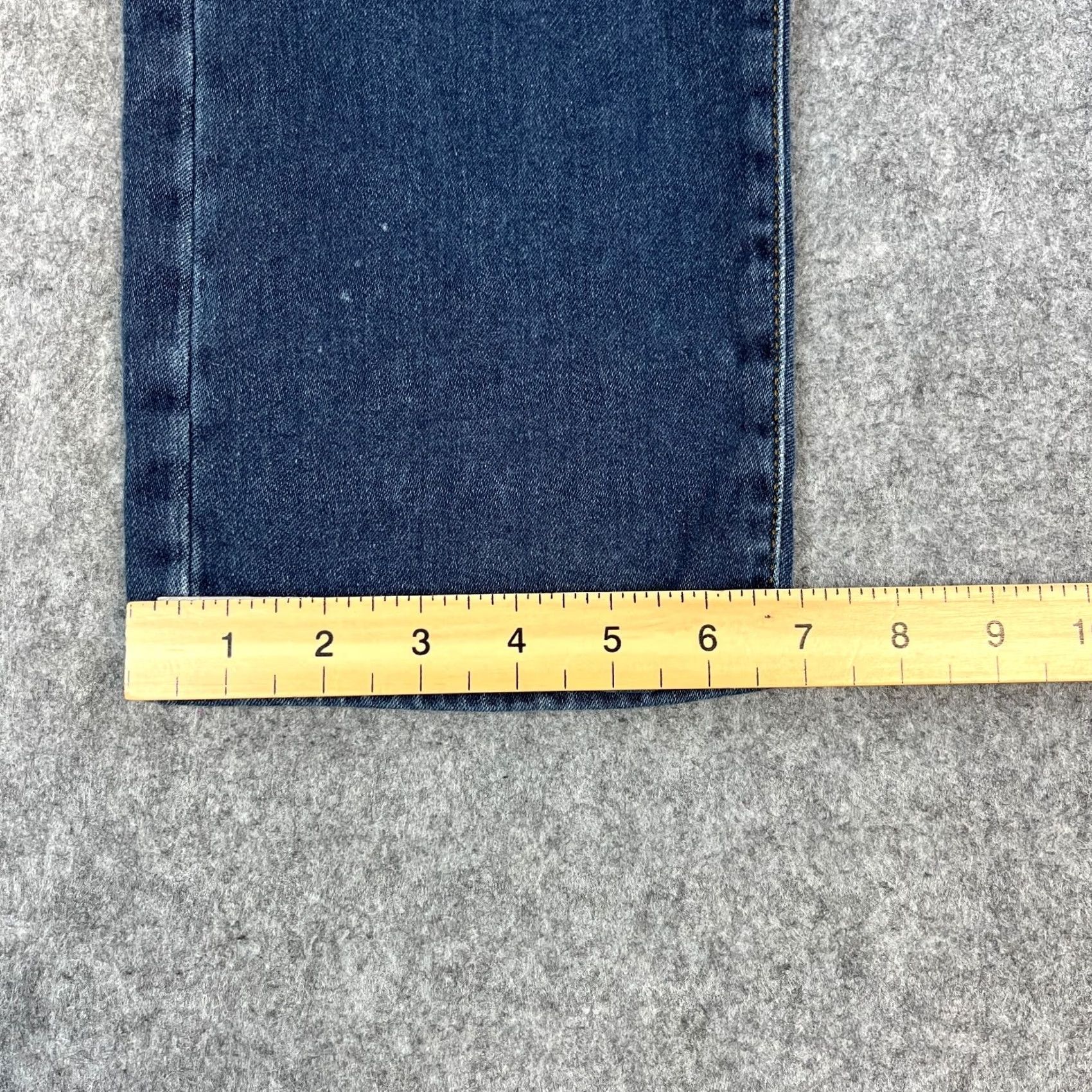 Armani Exchange Armani Exchange Jeans Slim Tapered 33 34 Dark Wash Blue Stretch J13 Mens Denim 5-Pocket Size US 33 - 3 Thumbnail