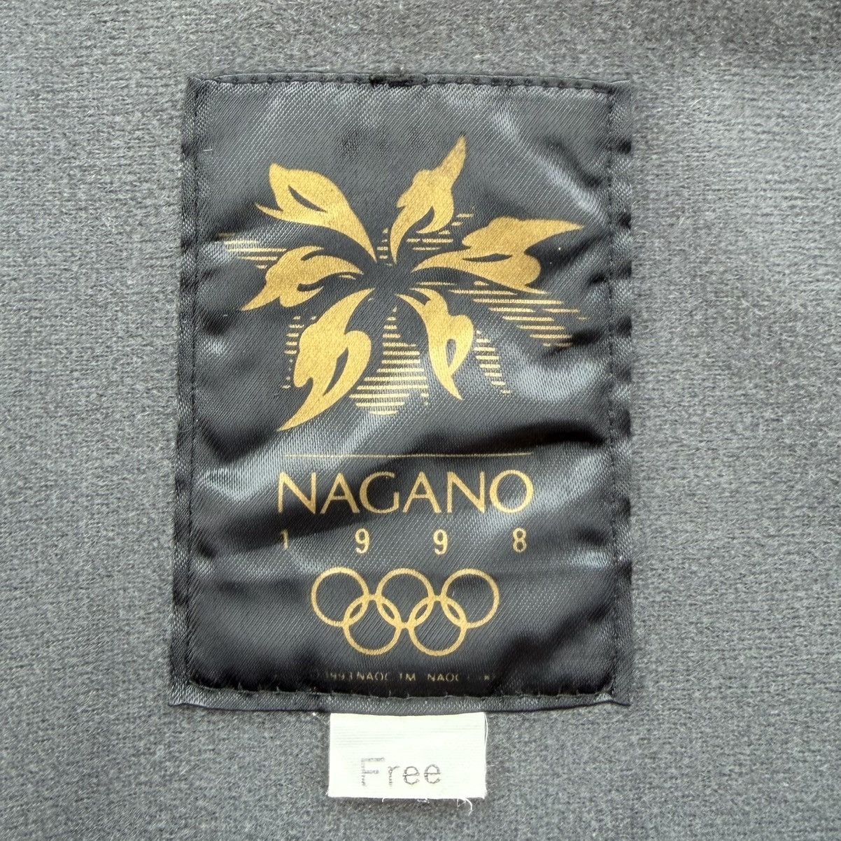 Vintage Vintage Nagano 1998 Olympic Team Jacket Mizuno Made In Japan Size US L / EU 52-54 / 3 - 15 Thumbnail
