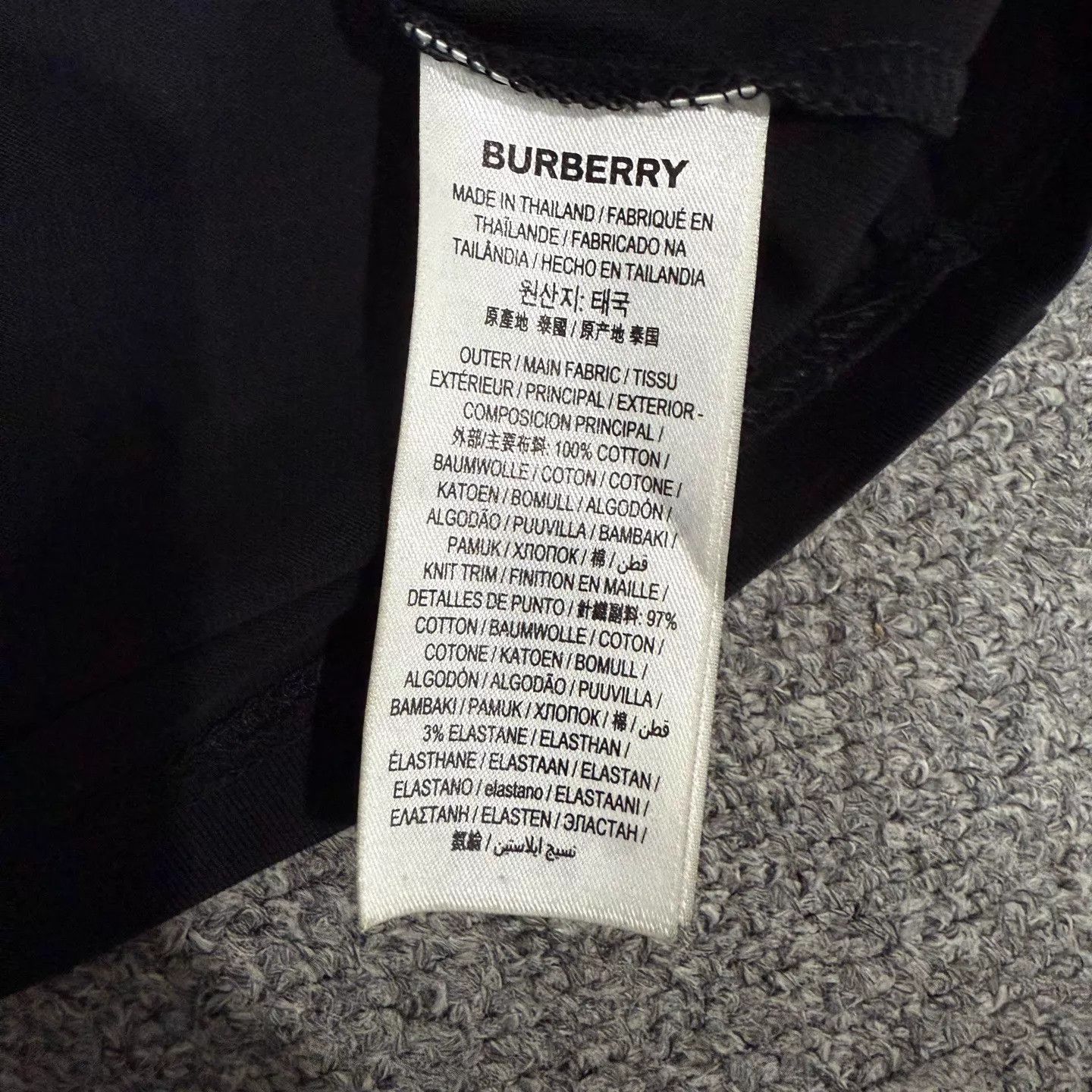 Burberry Burberry Black Logo SS Tee L 99 New Size US L / EU 52-54 / 3 - 4 Thumbnail
