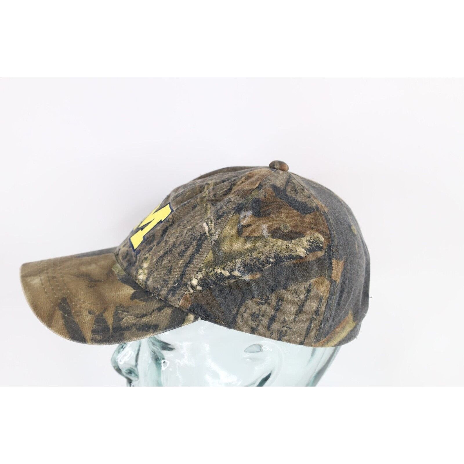 Vintage Vintage Distressed University of Michigan Camouflage Hat Size ONE SIZE - 4 Thumbnail