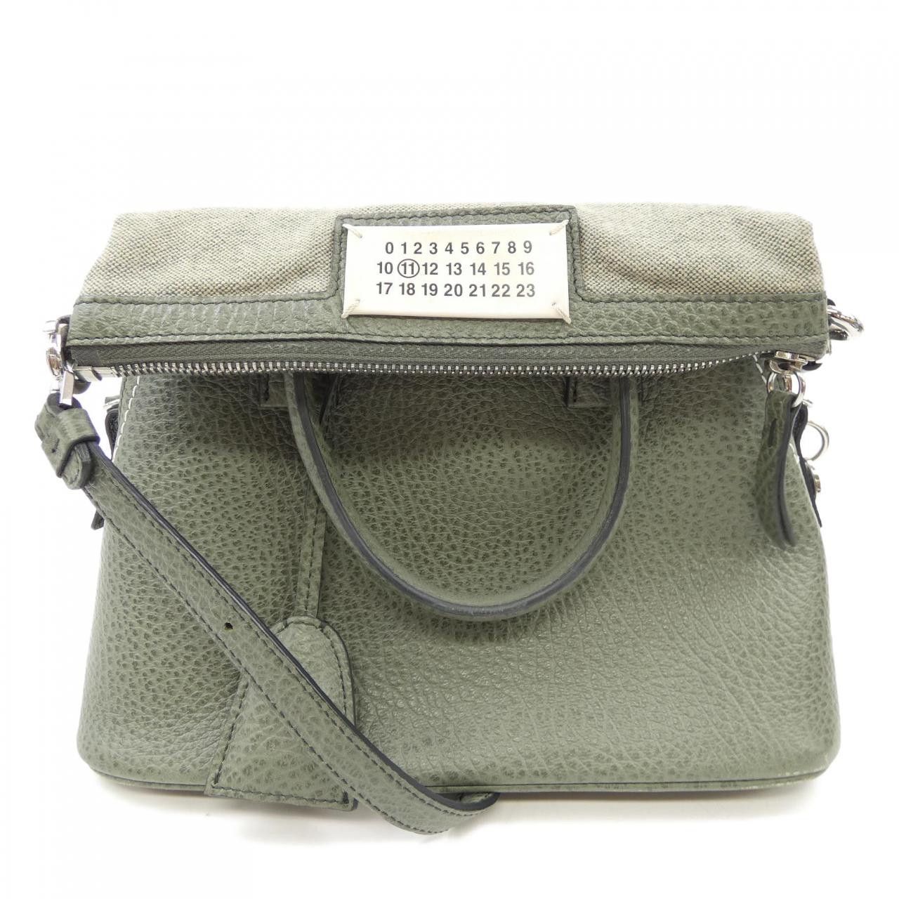 Maison Margiela Maison Martin Margiela Maison Margiela S56WG0082 Calf Bag Leather Tote Bag S56WG0082 DUTY FREE for USA Size ONE SIZE - 1 Thumbnail