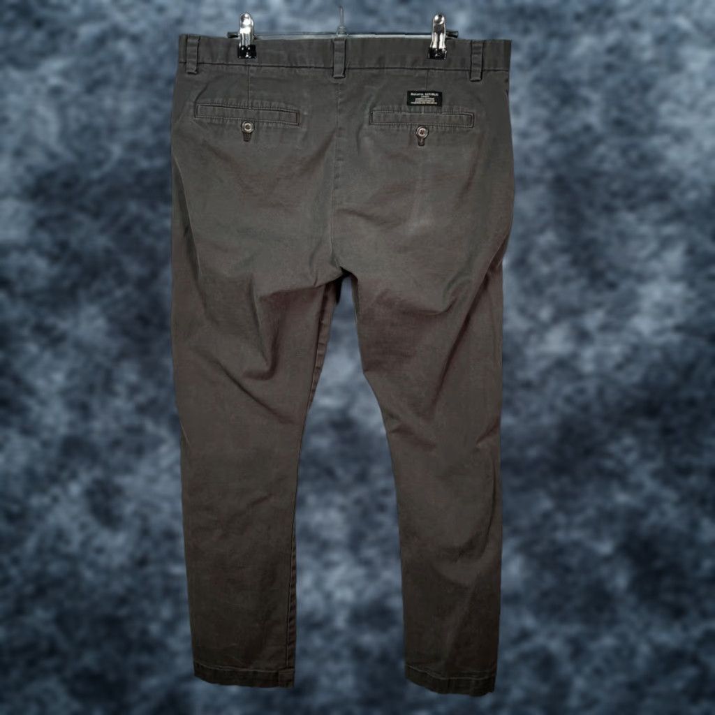 Banana Republic VINTAGE Banana Republic Mens 33 x 26 Fulton Skinny Chino Pants Gray Slim Fit Cotton Shirt? Size US 33 - 1 Thumbnail