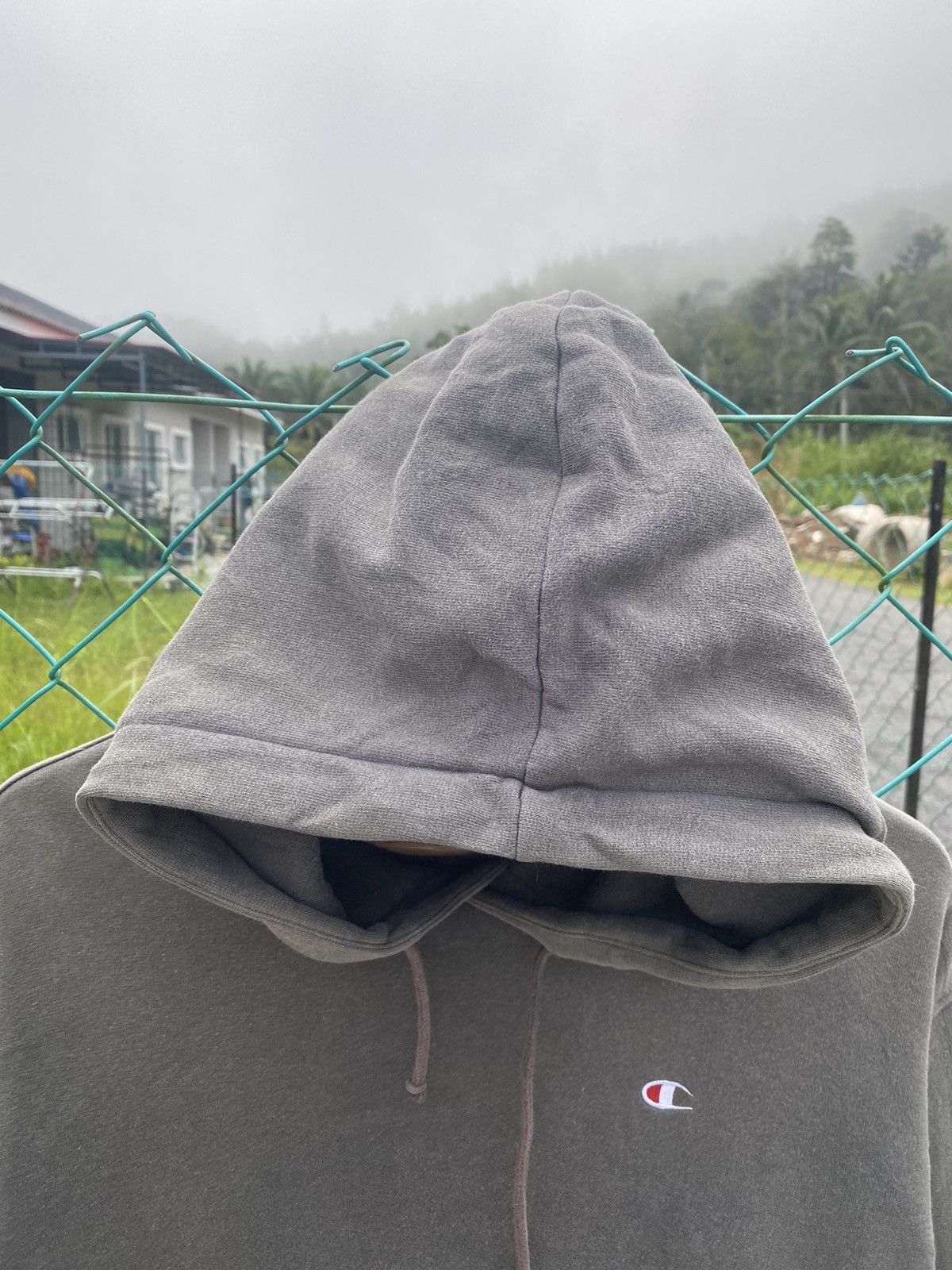 Champion × Vintage Vintage Champion Sun Faded Hoodies Size US L / EU 52-54 / 3 - 3 Thumbnail