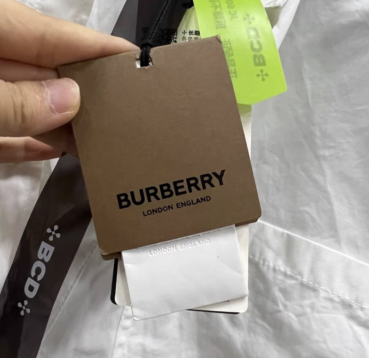 Burberry Burberry 23rd Style White Lace Long-Sleeve Shirt J41 Size S / US 4 / IT 40 - 5 Thumbnail