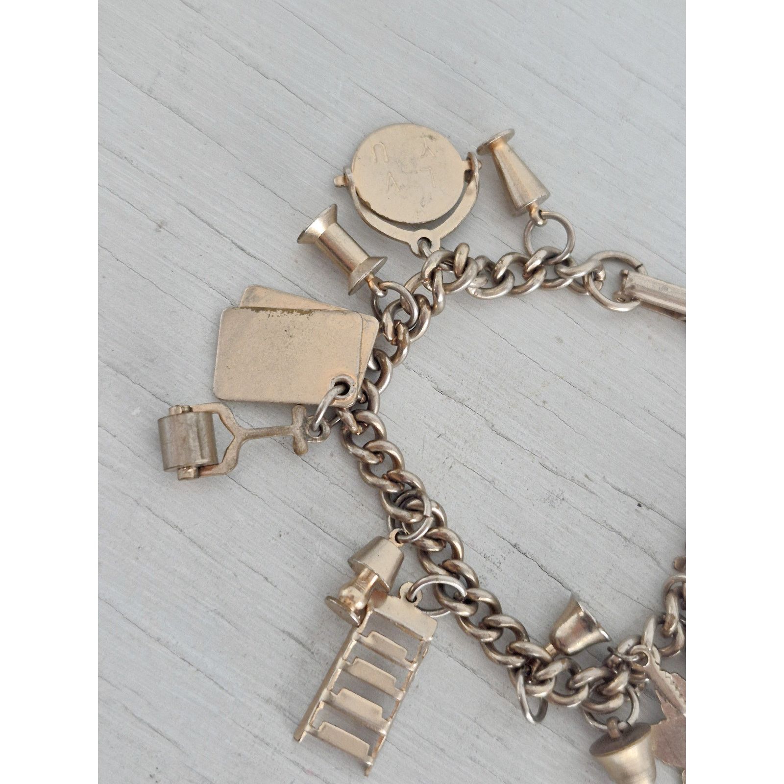 Other Vintage Silver-tone Charm Bracelet Size ONE SIZE - 3 Thumbnail
