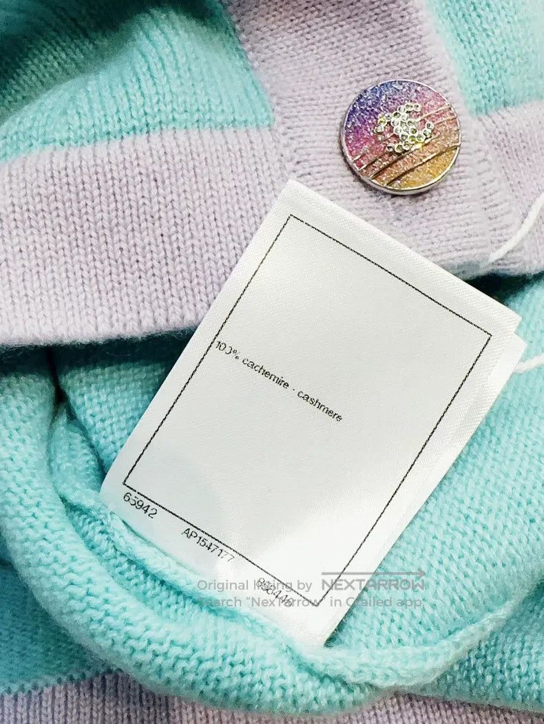 Chanel Chanel 24C early spring show lake blue four-pocket purple Size XS / US 0-2 / IT 36-38 - 8 Thumbnail