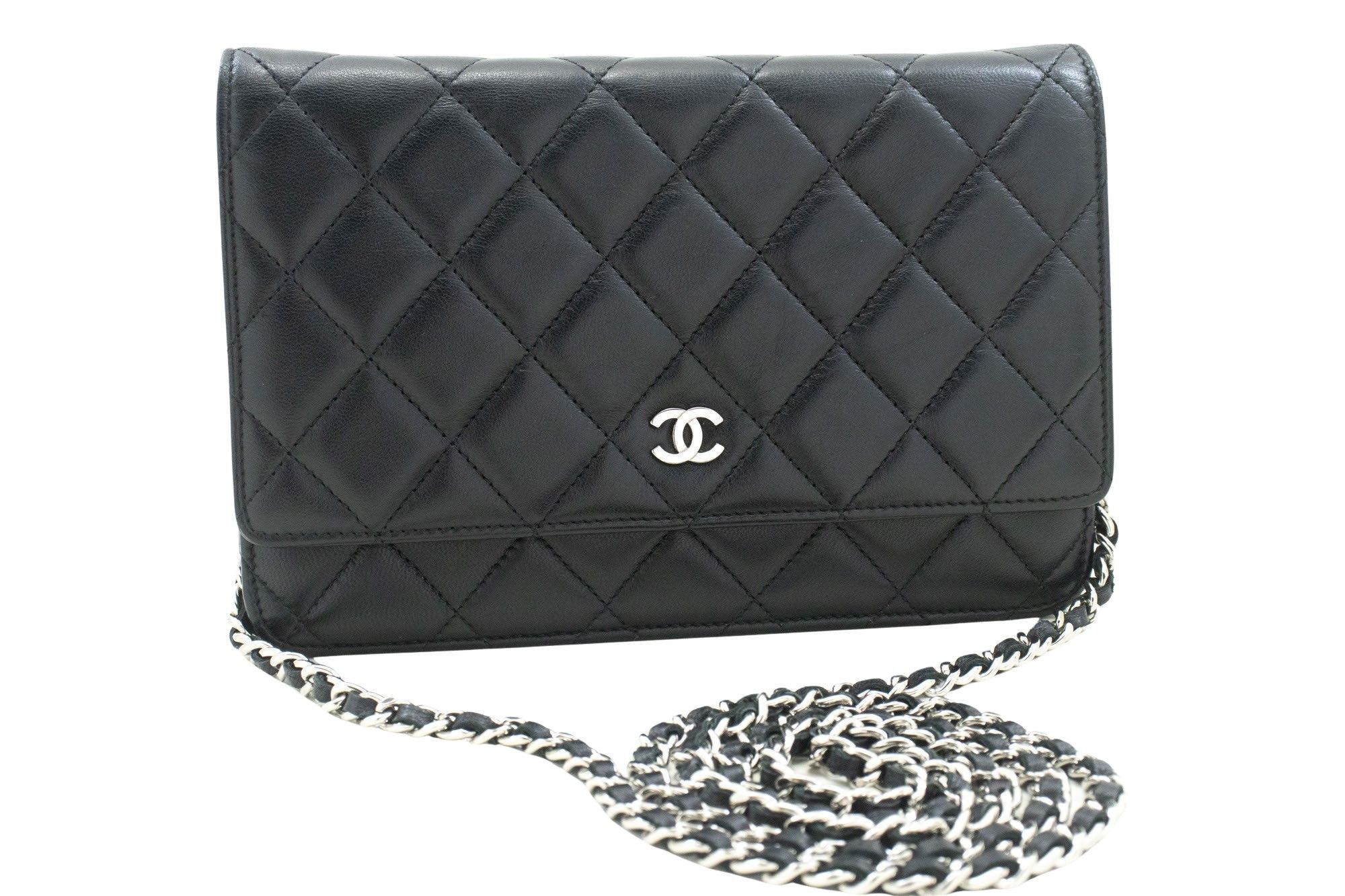 Chanel Black Leather Shoulder Bag (Pre-Owned) Size ONE SIZE - 1 Thumbnail