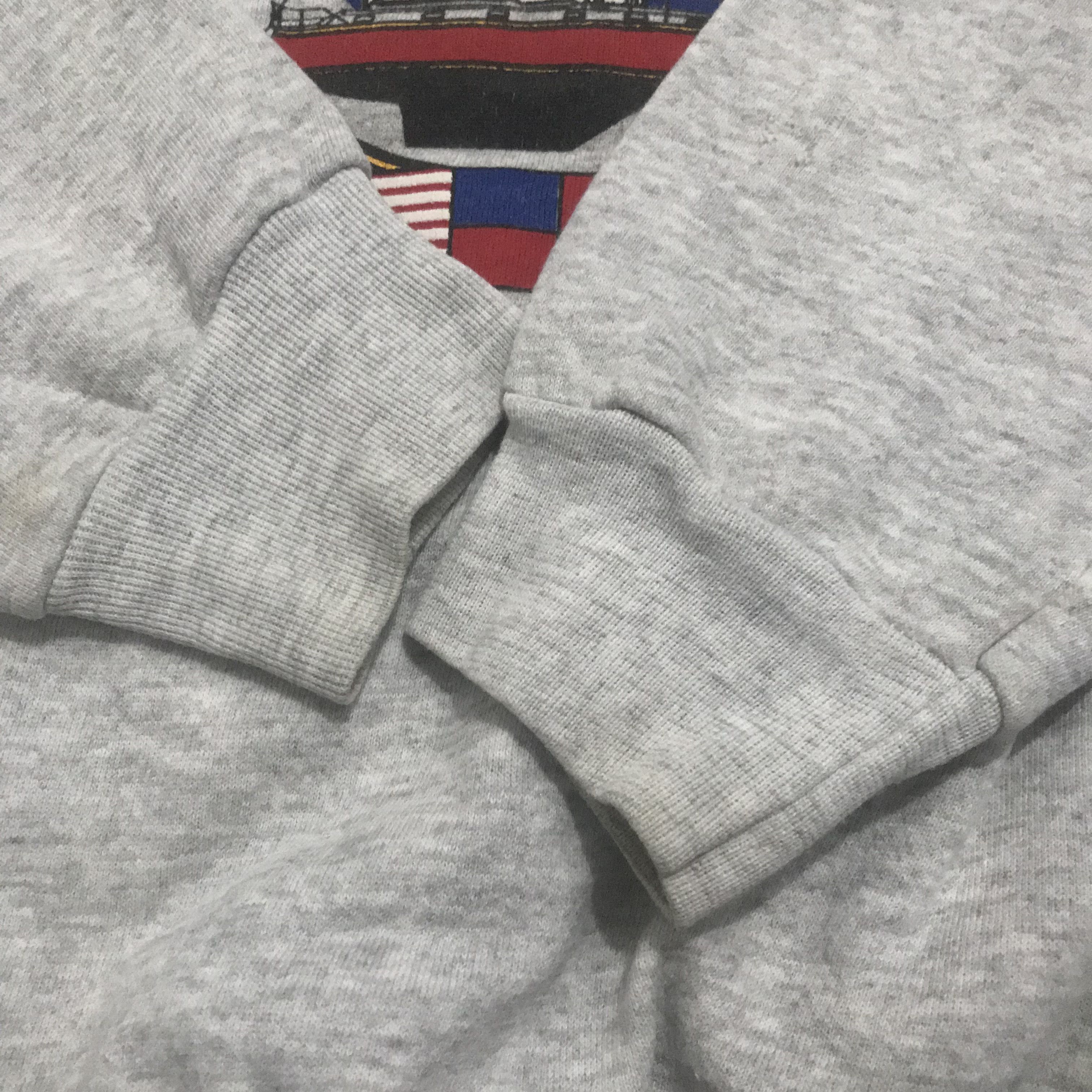 Vintage Vintage 80s diego garcia sweatshirt Size US L / EU 52-54 / 3 - 4 Thumbnail