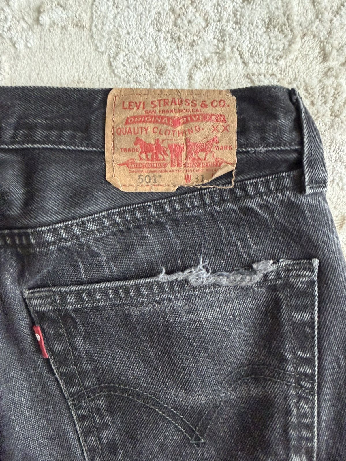 Levi's Vintage Clothing Thrashed Vintage Levis 501 Size US 31 - 3 Thumbnail