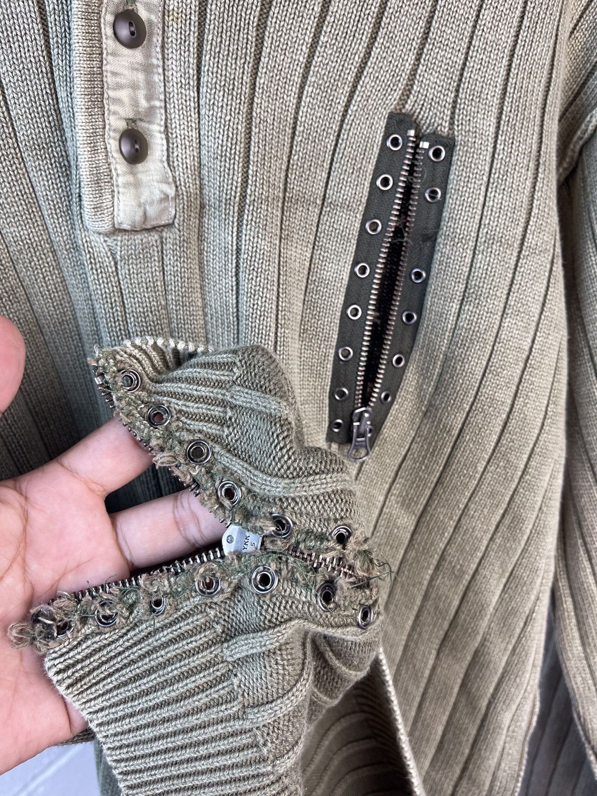 If Six Was Nine Japanese brand Zip Patch Knit . Size US L / EU 52-54 / 3 - 16 Thumbnail