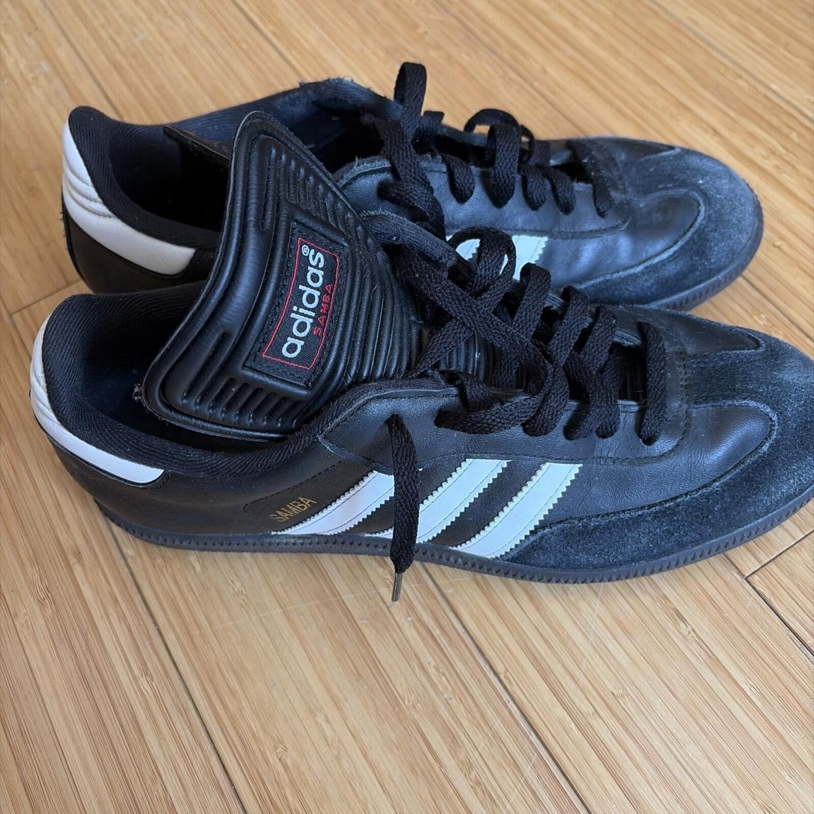 Adidas Adidas Samba Classic Size US 9 / EU 42 - 1 Thumbnail