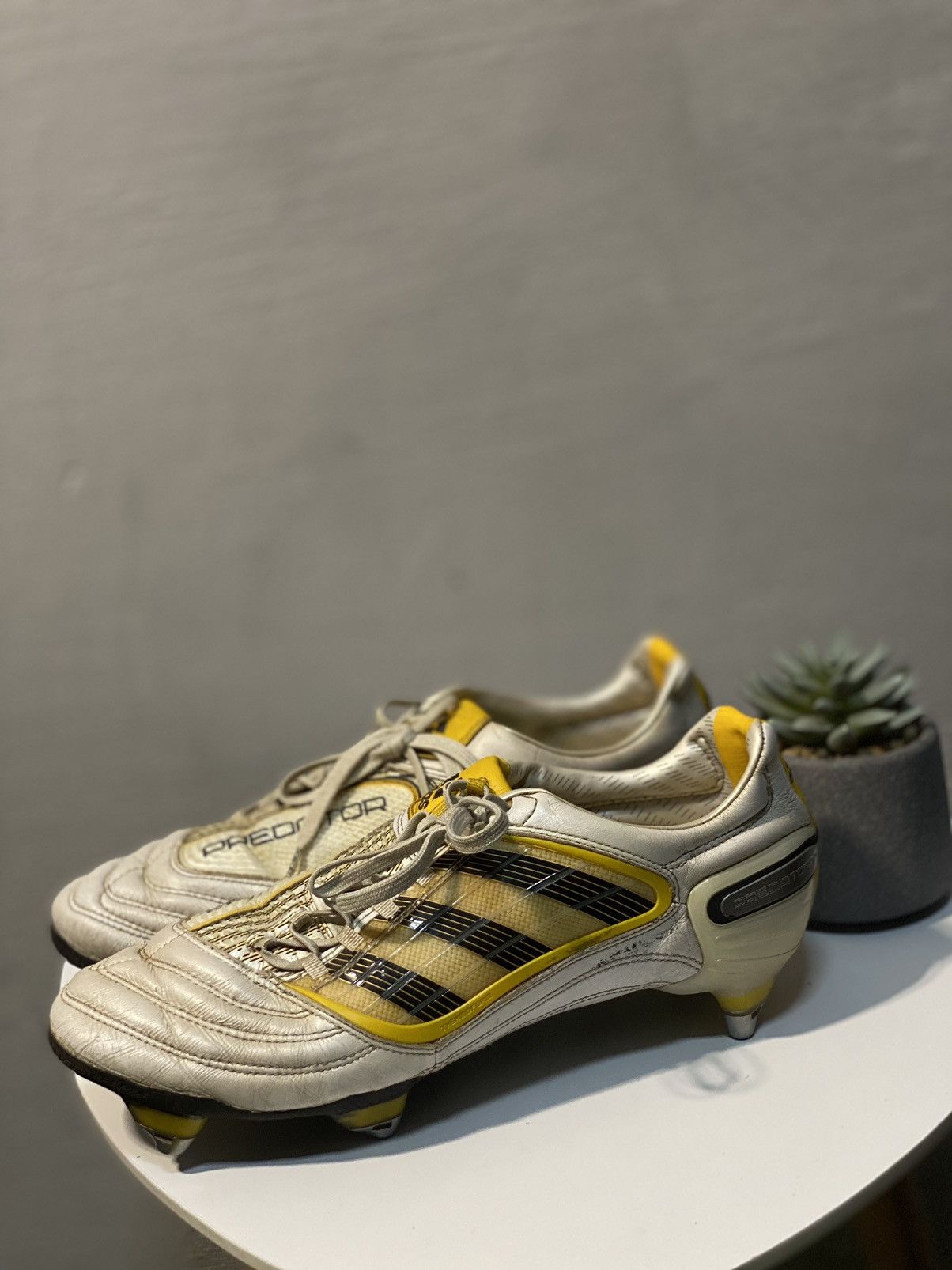 Vintage Adidas Predator White Football Shoes Cleats Boots, Men's (Size 9.5)