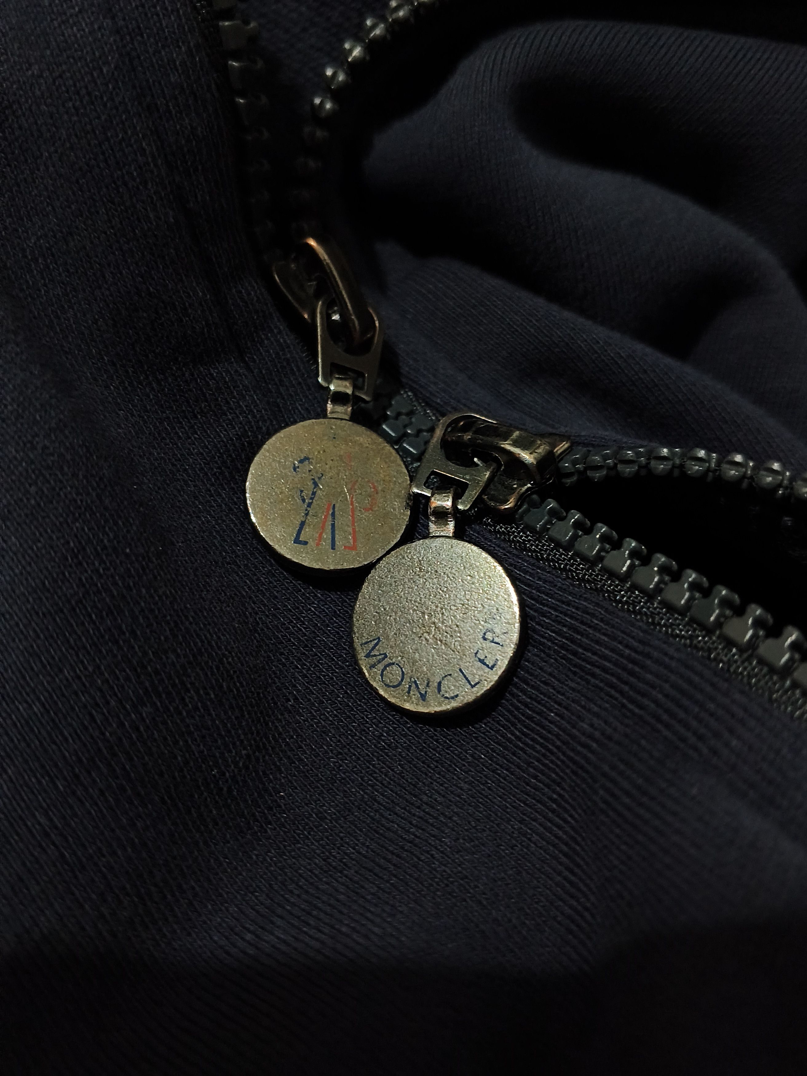 Moncler Moncler Maglia Cardigan Navy Gamme Blue Zip Hoodie Size US L / EU 52-54 / 3 - 12 Thumbnail