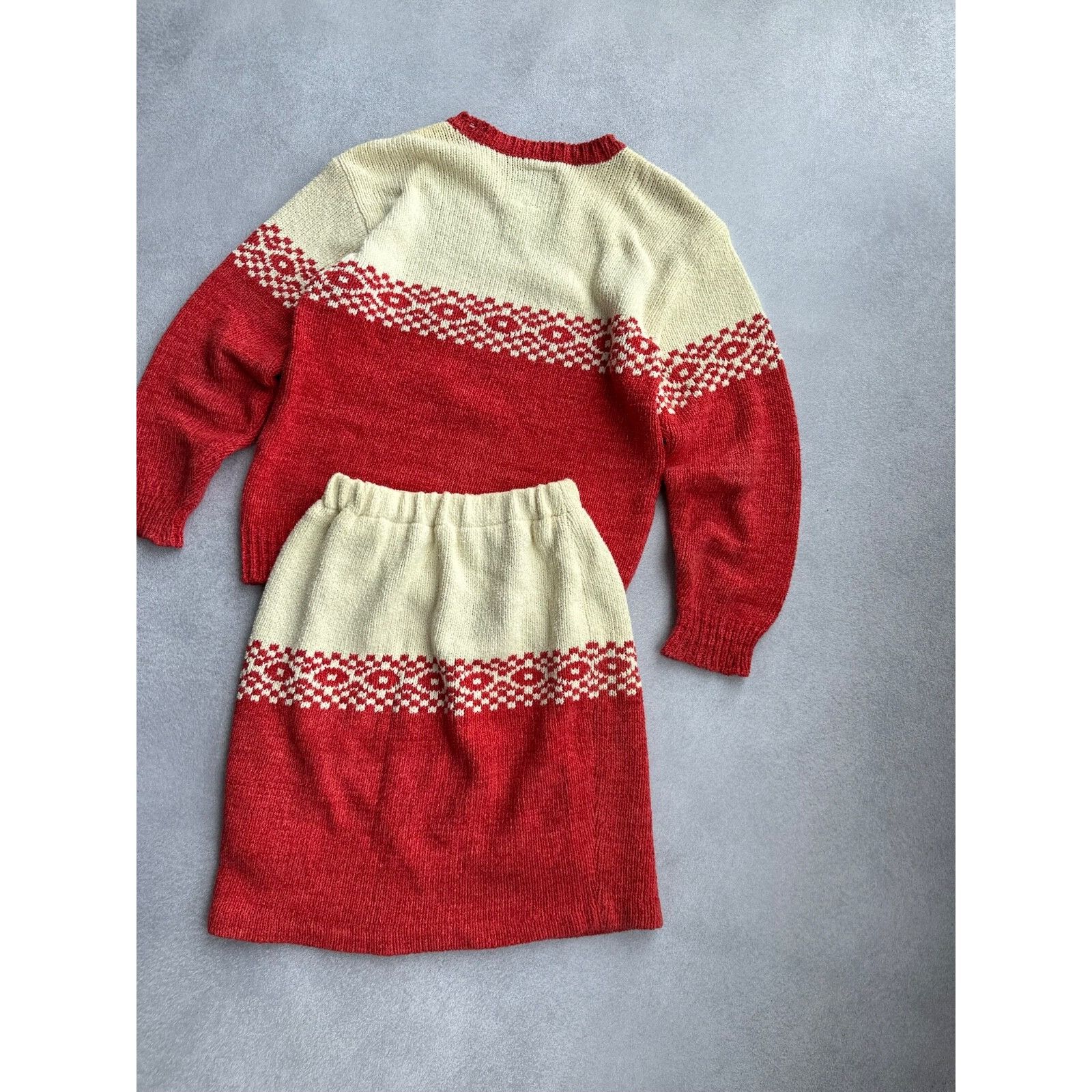 Japanese Brand VTG Japan Tokyo Woman Knitted Hearts Sweater & SkirtSuit Size 26" / US 2 / IT 38 - 14 Thumbnail