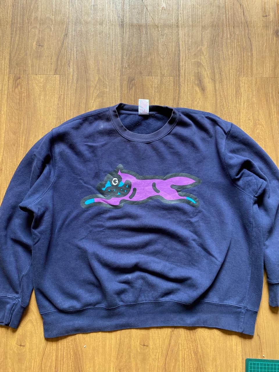 ICECREAM RUNNING DOG CREWNECK