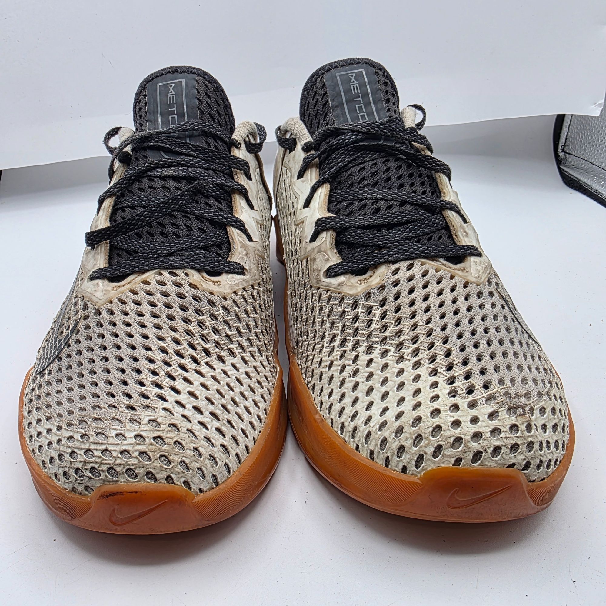 Nike Nike Metcon 6 By You Mens Size 9 White Gum Brown Training Sh Size US 9 / EU 42 - 2 Thumbnail