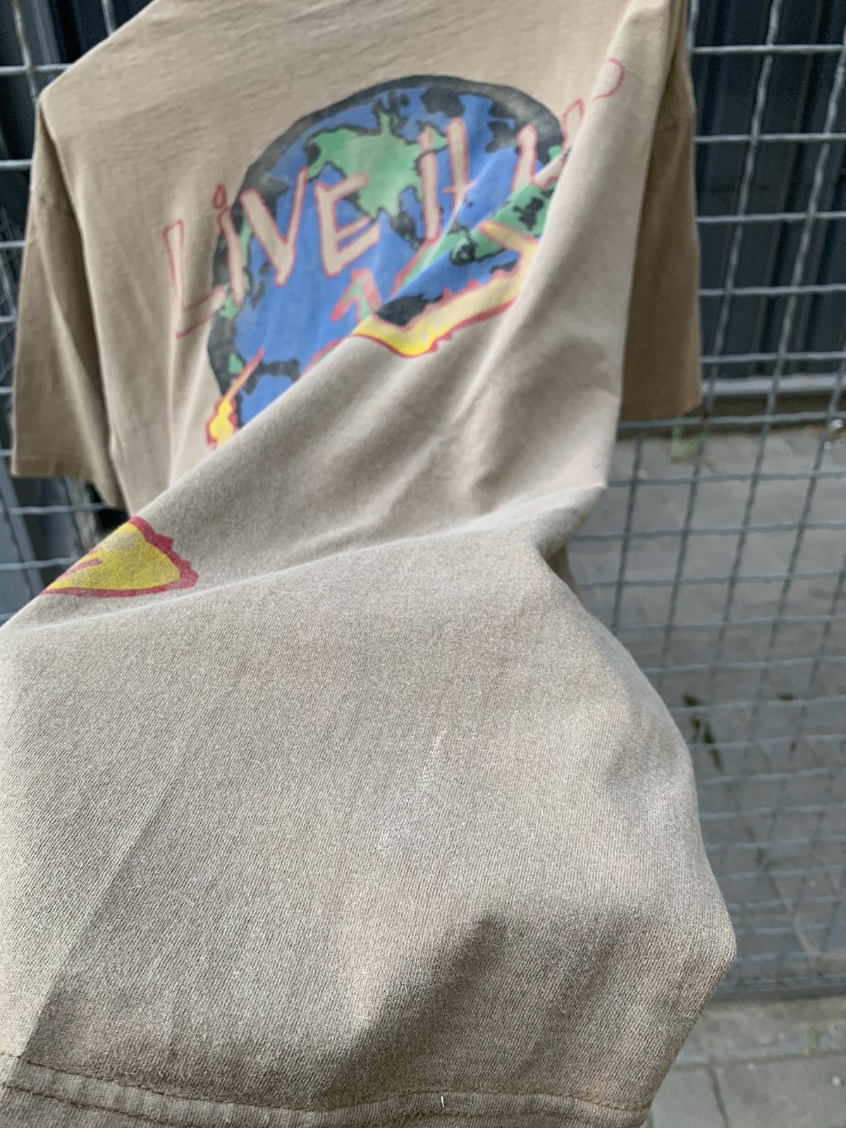 Band Tees Vintage B Ware Risk Everything Skate Jamaica Live It Up Tee Size US XL / EU 56 / 4 - 14 Thumbnail