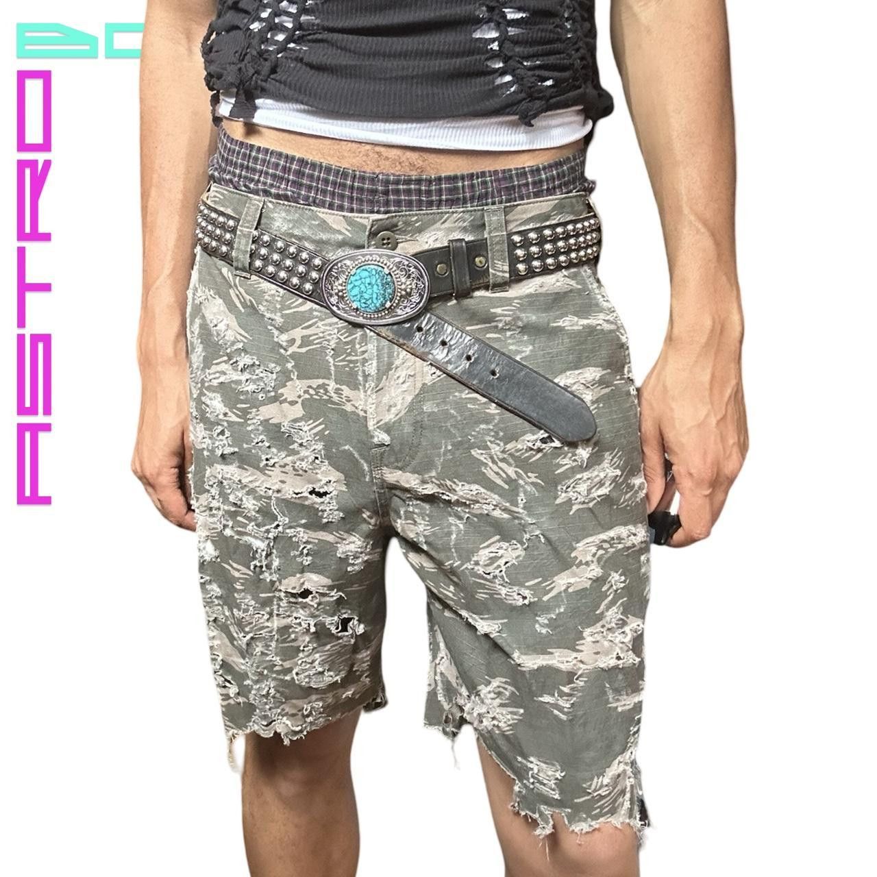 Abercrombie & Fitch A&F Distressed Green Camouflage Shorts _ 34" Size US 34 / EU 50 - 1 Thumbnail