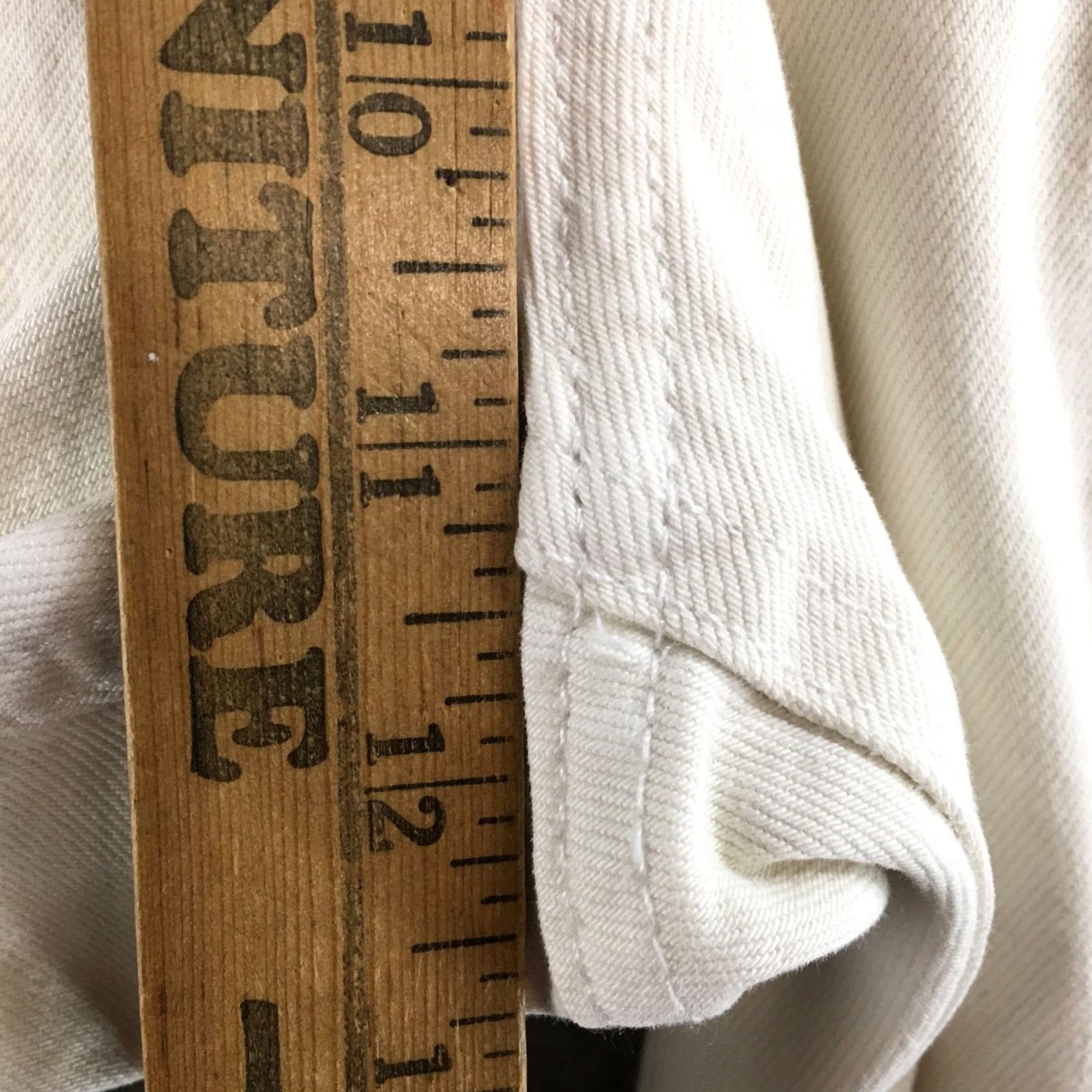 H&M H&M Jeans Women's 10 90s Straight Ivory White Straight Leg Button Fly High Rise Size 32" / US 10 / IT 46 - 7 Thumbnail